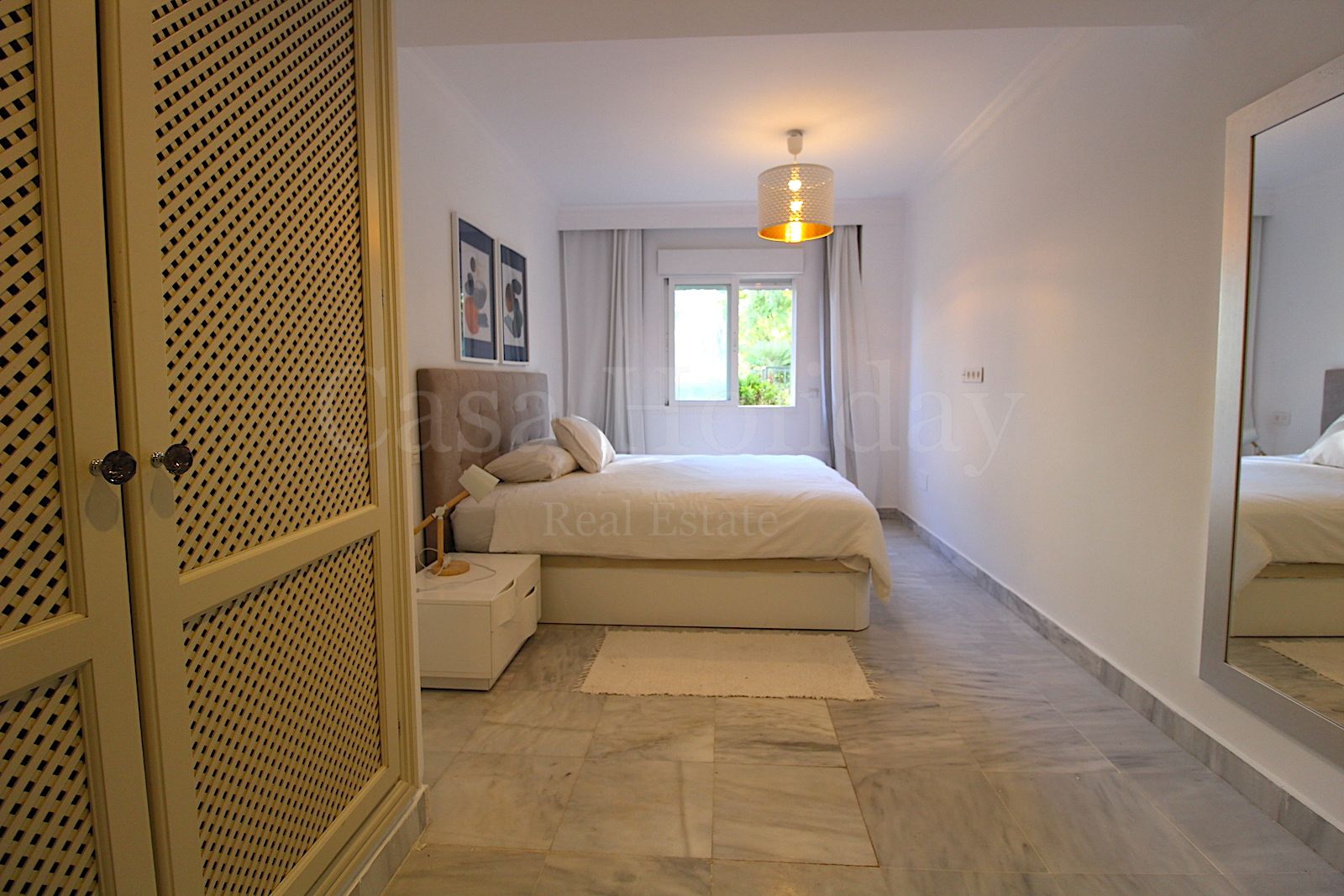 Ground Floor Apartment in Nueva Andalucia, Marbella
