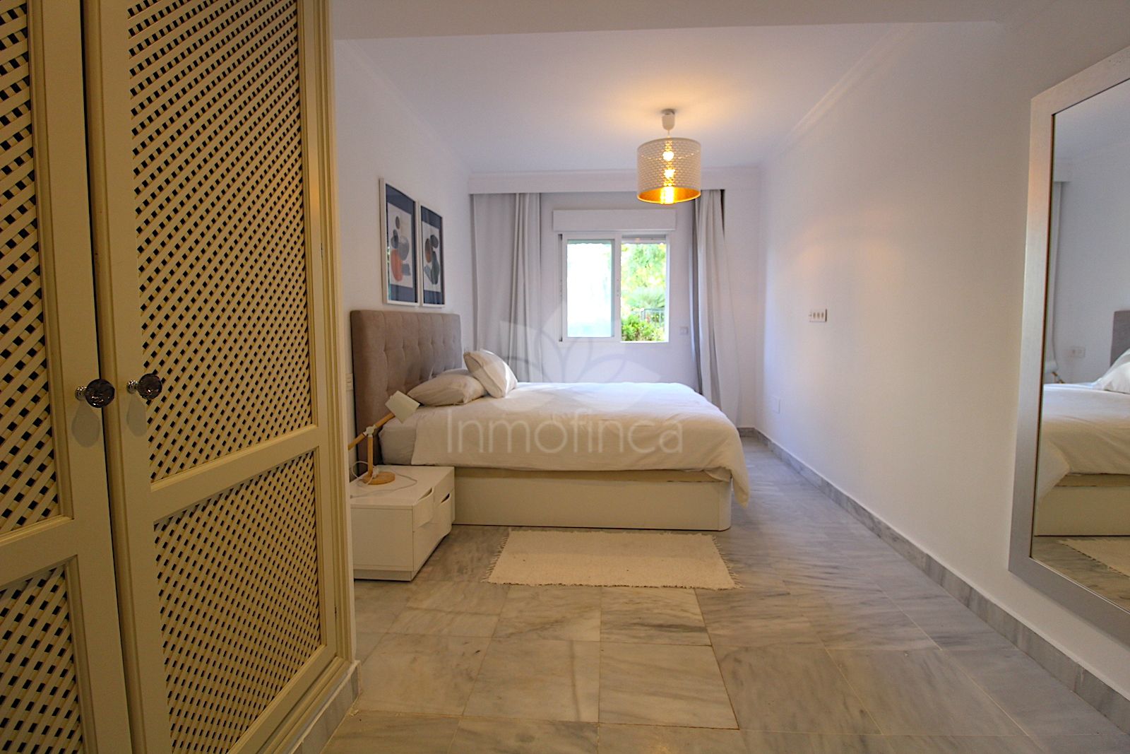Apartamento Planta Baja en Nueva Andalucia, Marbella