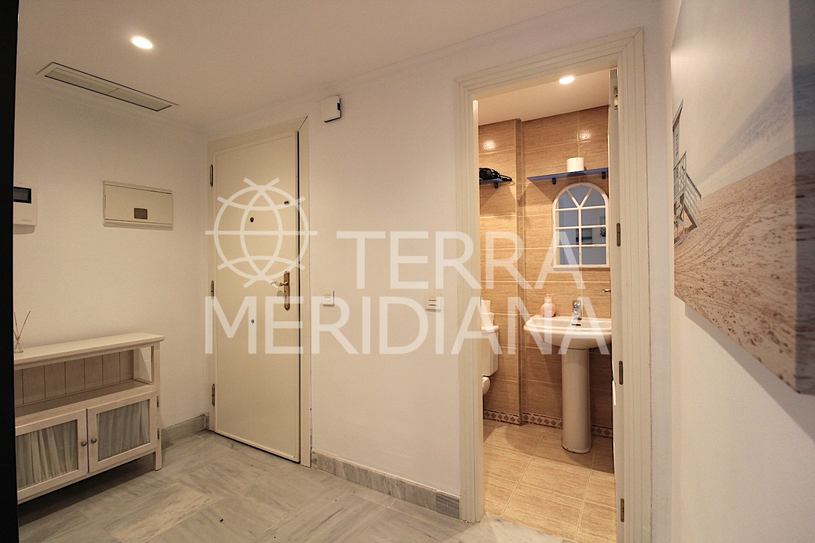 Ground Floor Apartment in Nueva Andalucia, Marbella