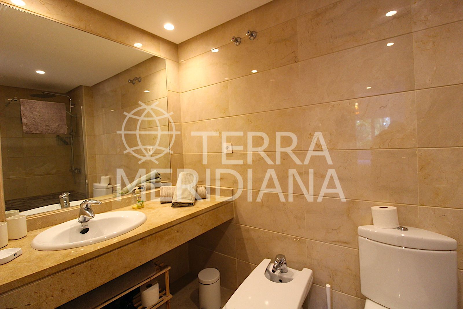 Ground Floor Apartment in Nueva Andalucia, Marbella