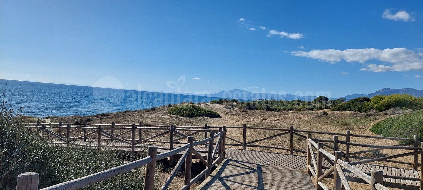 Bungalow en Hacienda las Chapas, Marbella