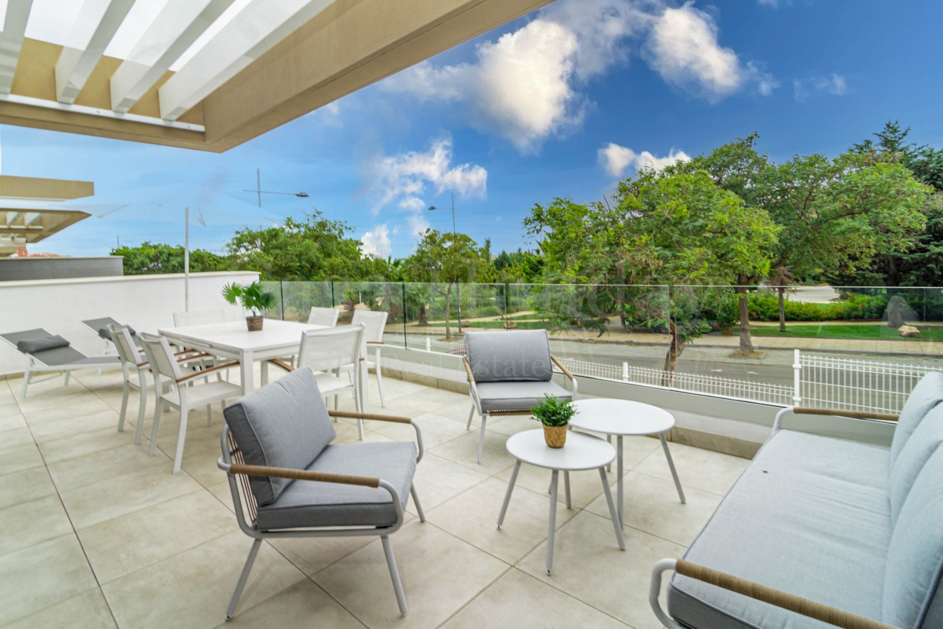 Apartment in Las Mesas, Estepona