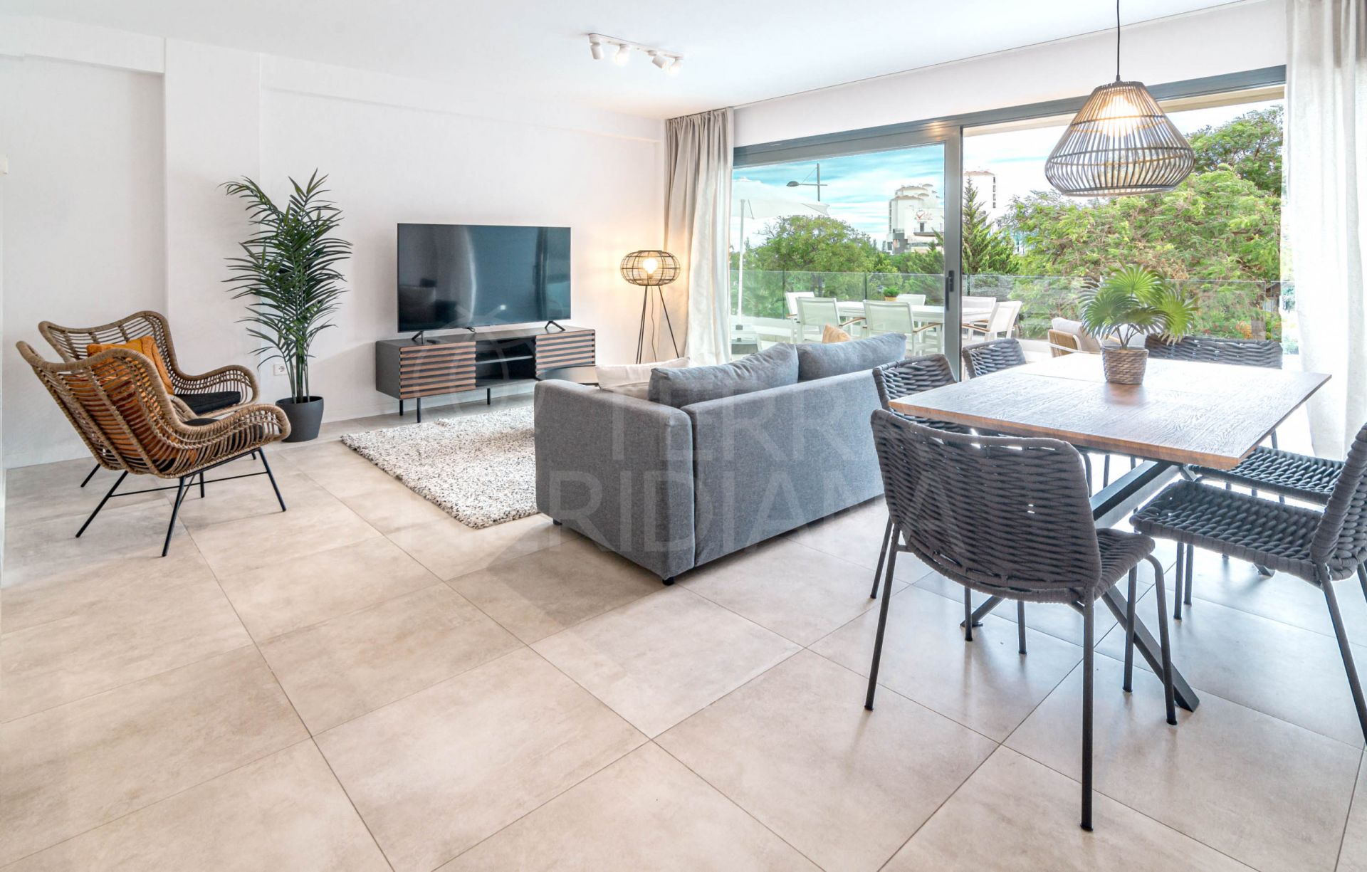 Apartment in Las Mesas, Estepona