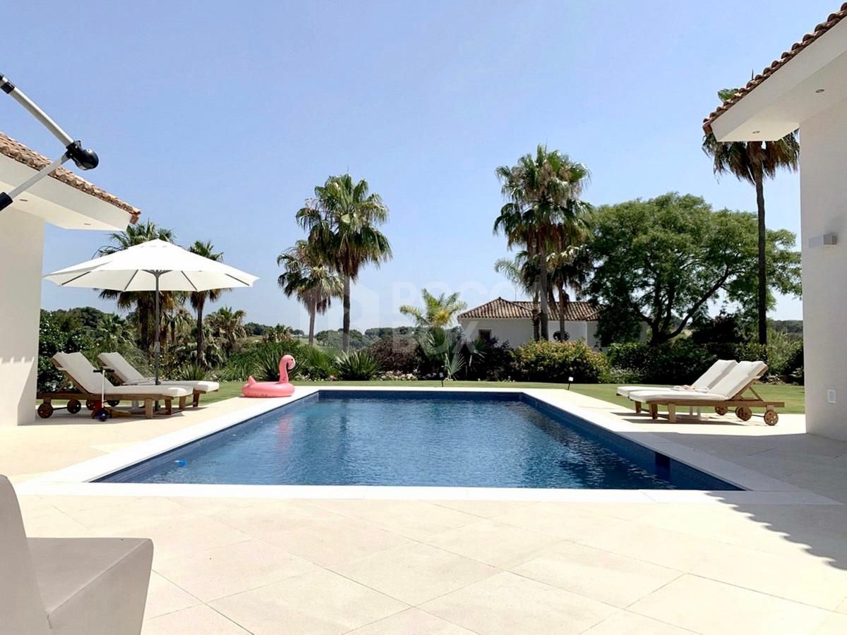 Stunning 5-Bedroom Villa on Valderrama Golf Course – Sotogrande