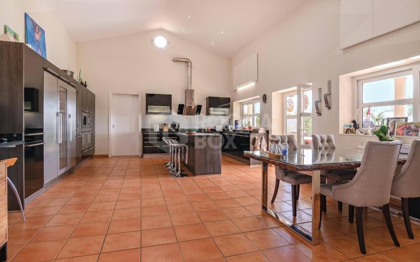 Villa for sale in Sotogrande Alto