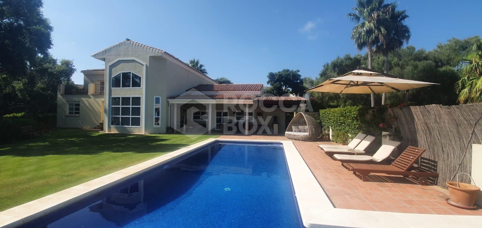 Villa for sale in Sotogrande Alto