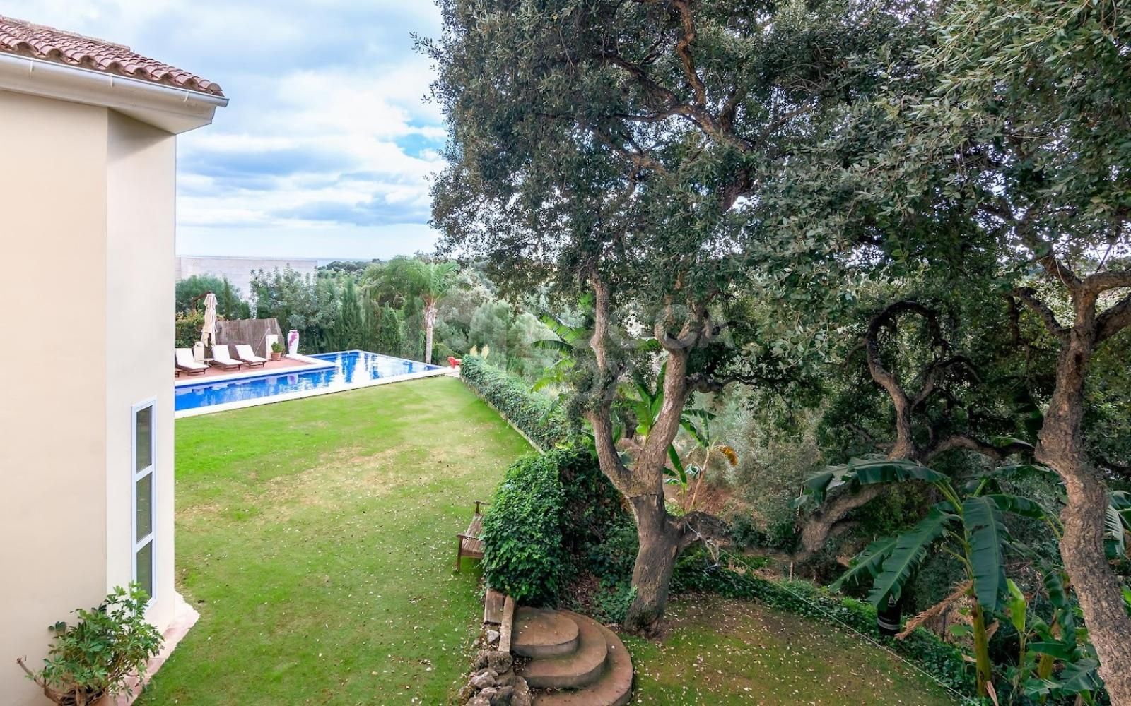 Villa for sale in Sotogrande Alto