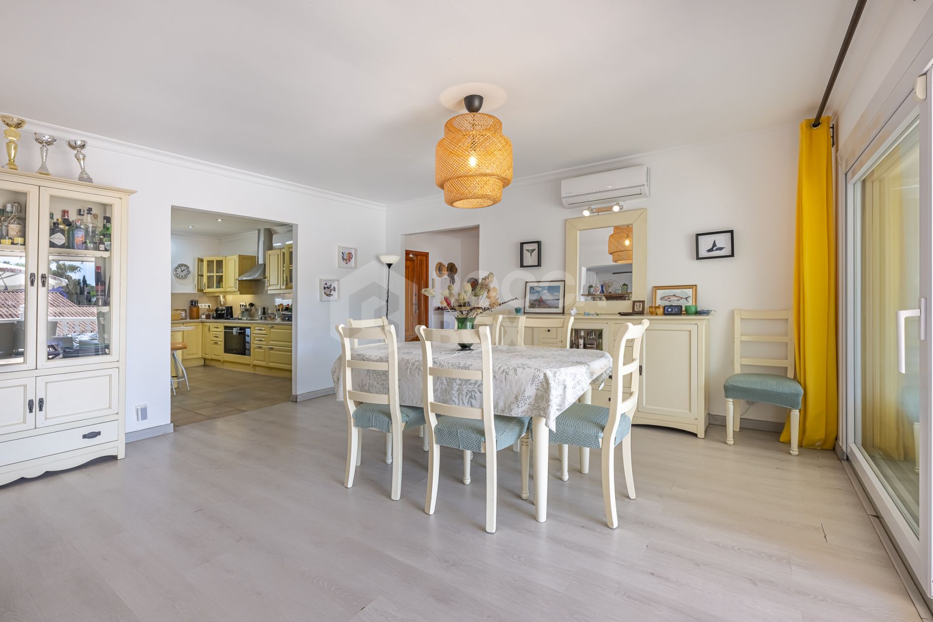 Stunning 7-Bedroom Villa with Pool, Terrace & Family-Friendly Amenities