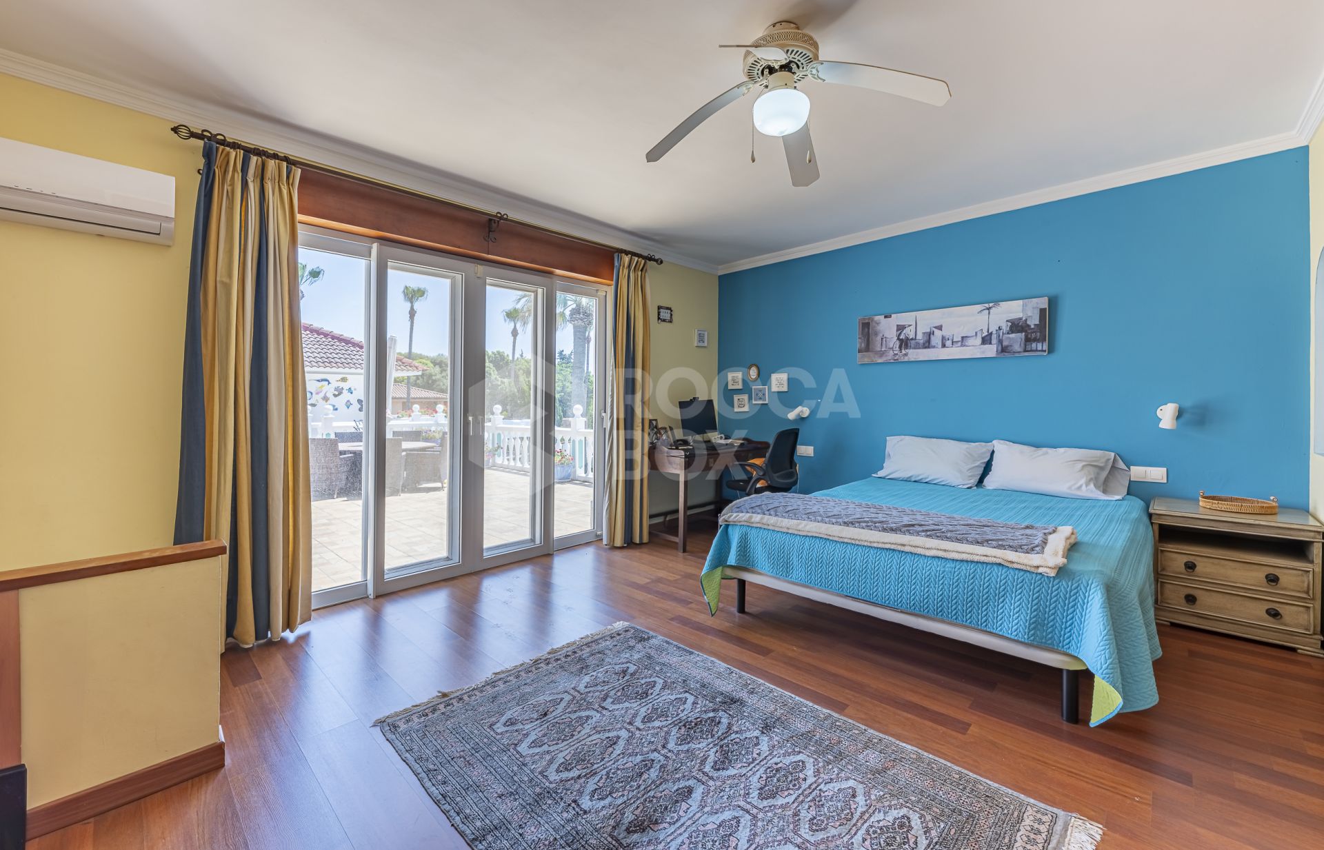 Stunning 7-Bedroom Villa with Pool, Terrace & Family-Friendly Amenities