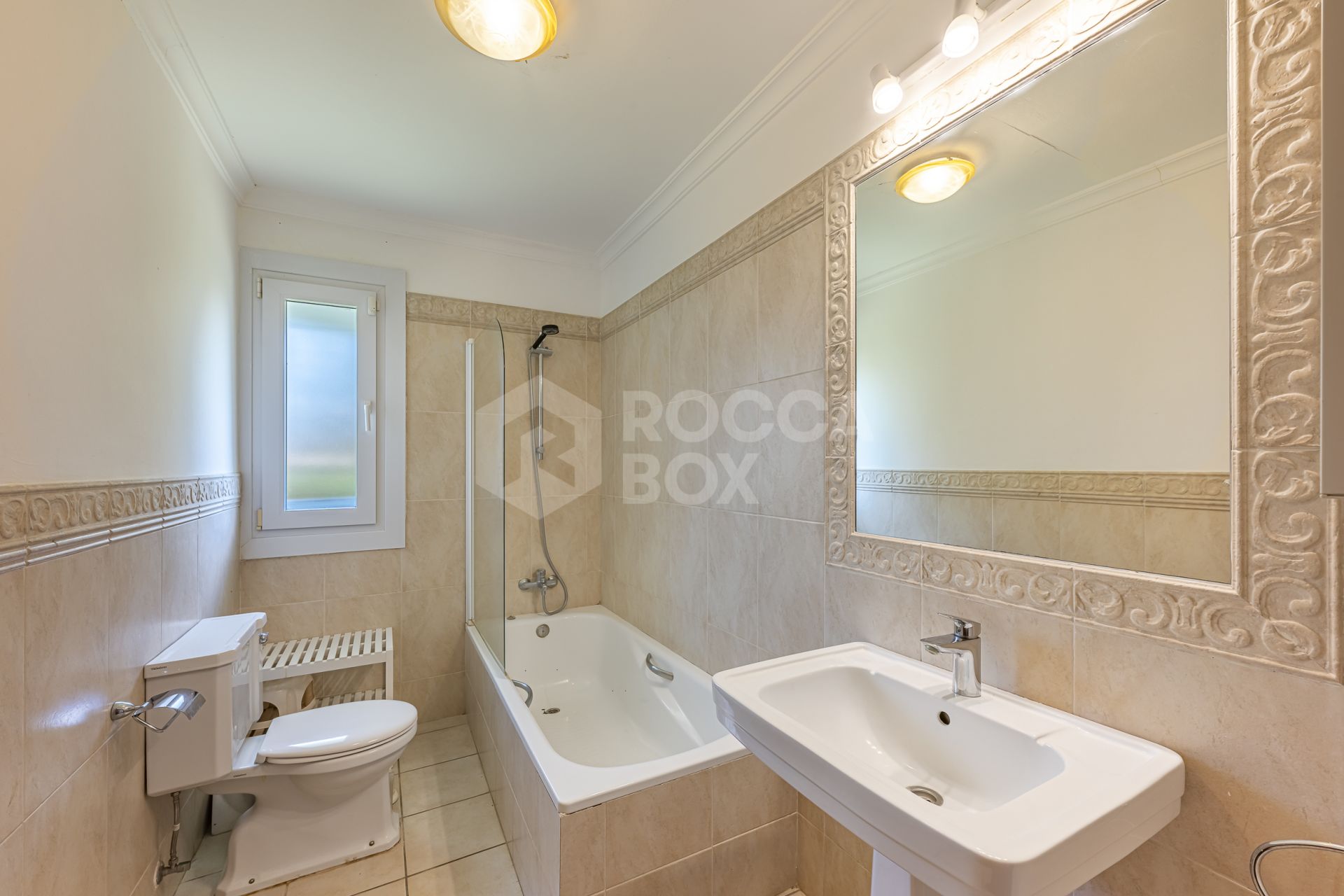 Stunning 7-Bedroom Villa with Pool, Terrace & Family-Friendly Amenities