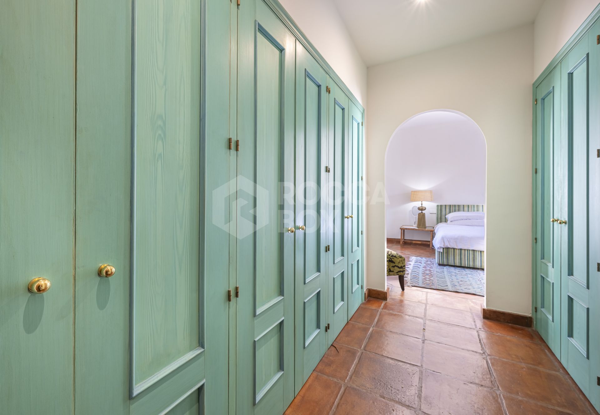5 bedroom Expansive garden