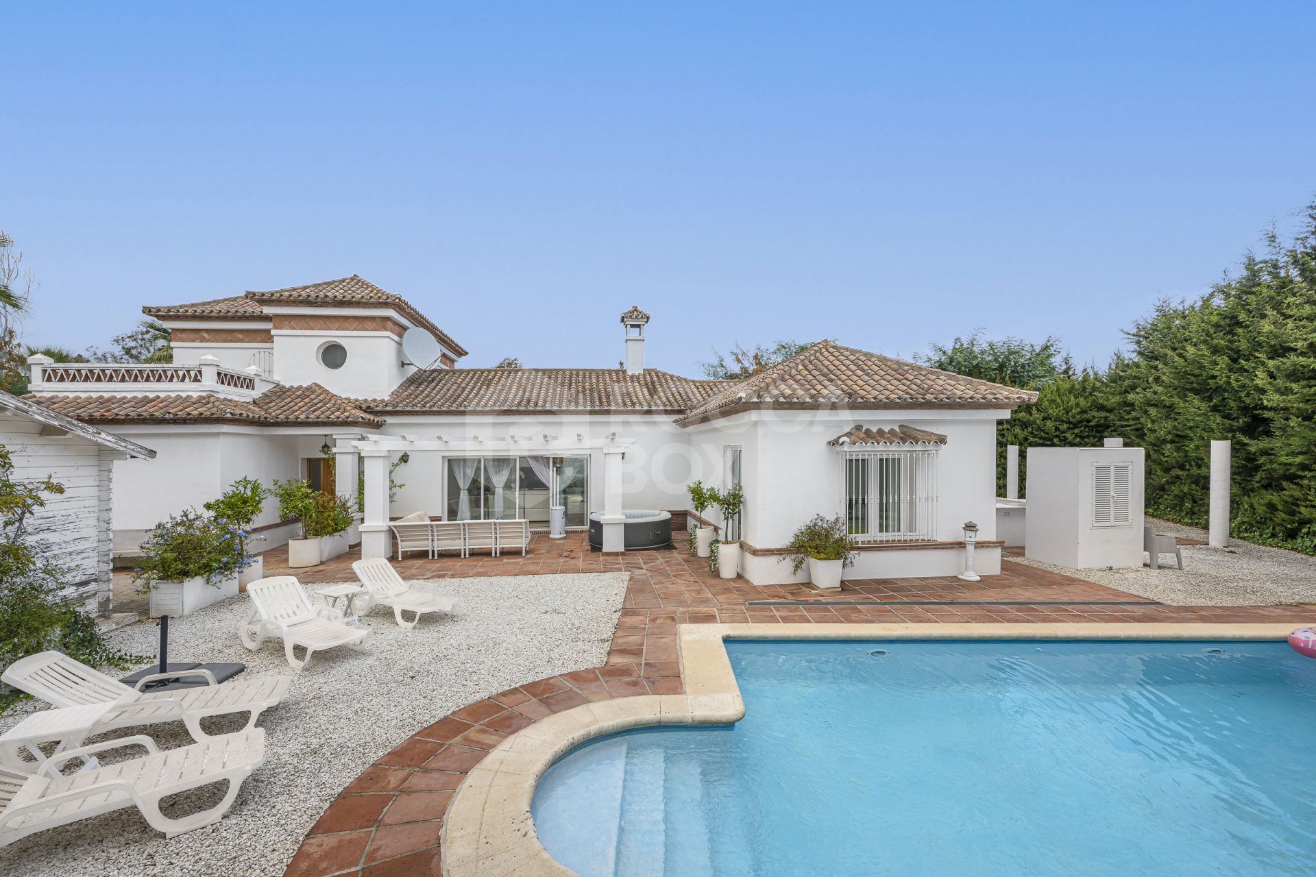 B Zone 4 bedroom villa €950,000