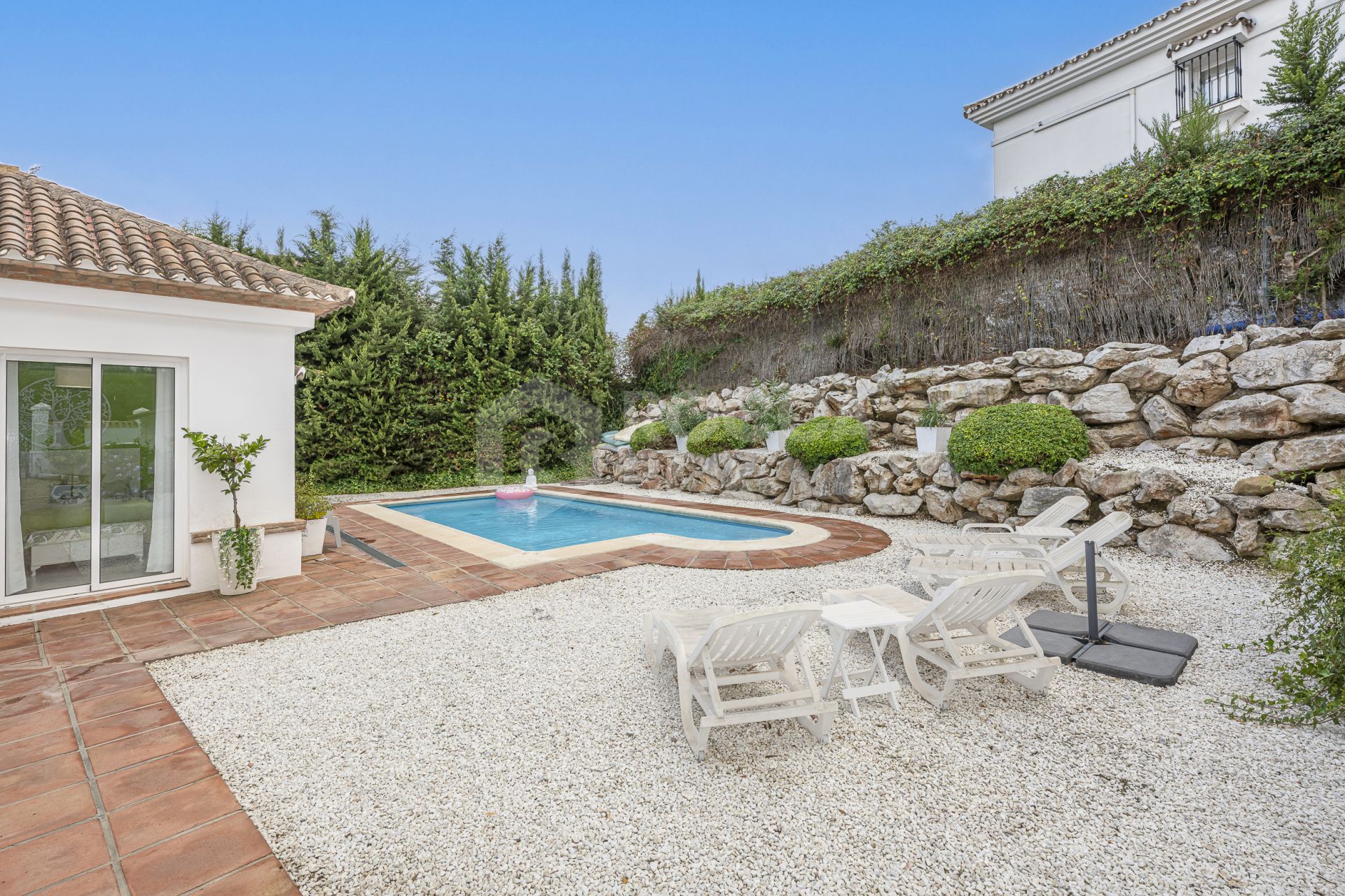 B Zone 4 bedroom villa €950,000