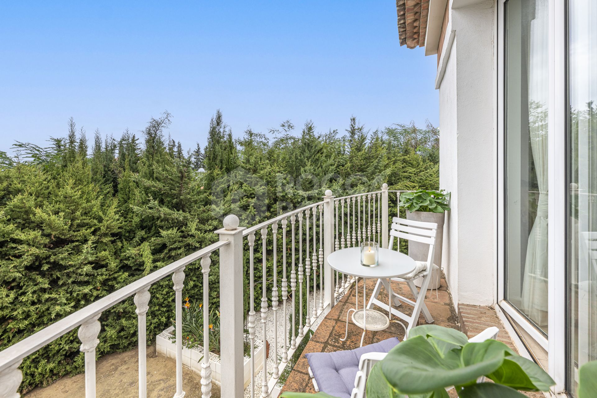 B Zone 4 bedroom villa €950,000