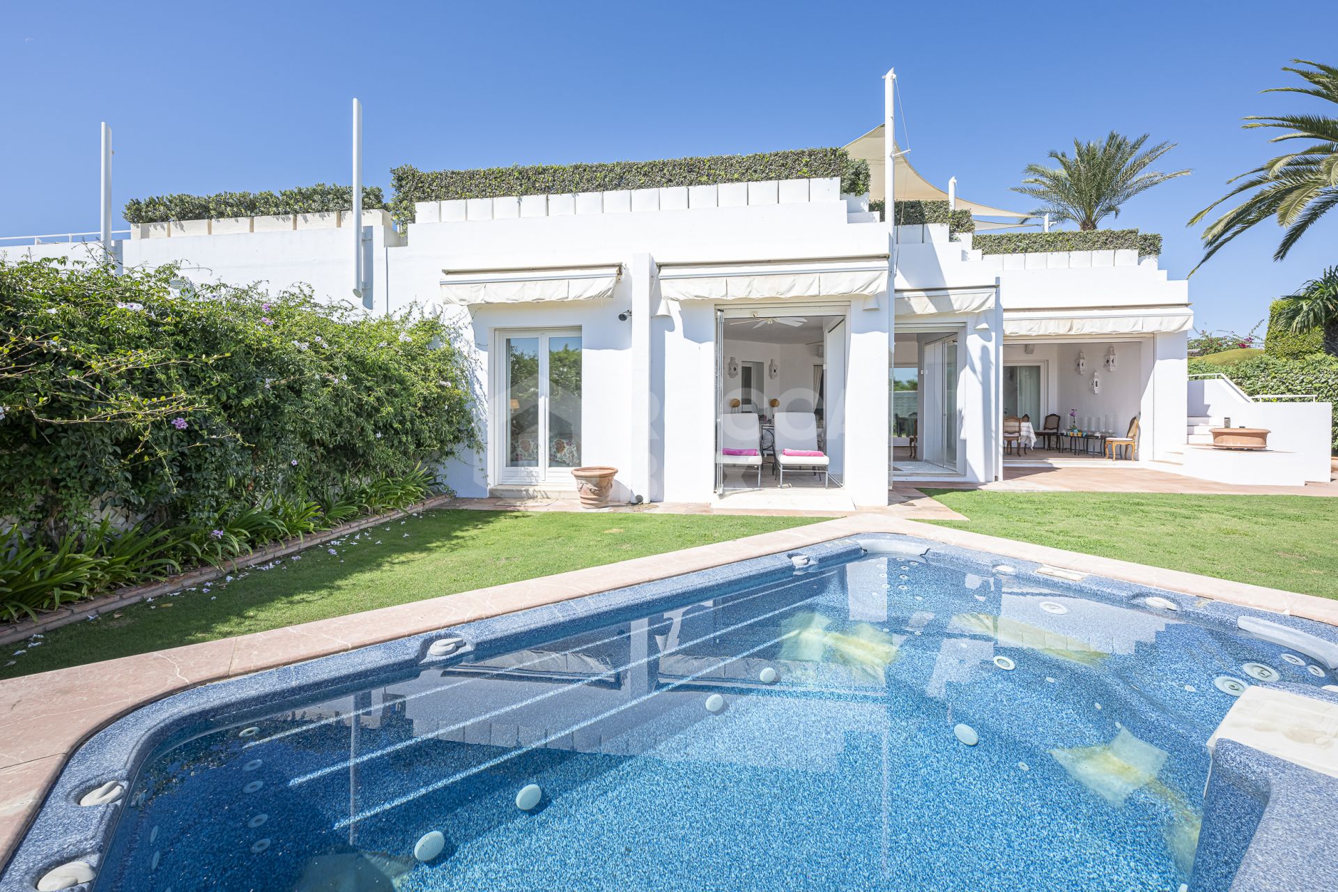 Sotogrande Beach Frontline – Exclusive Opportunity