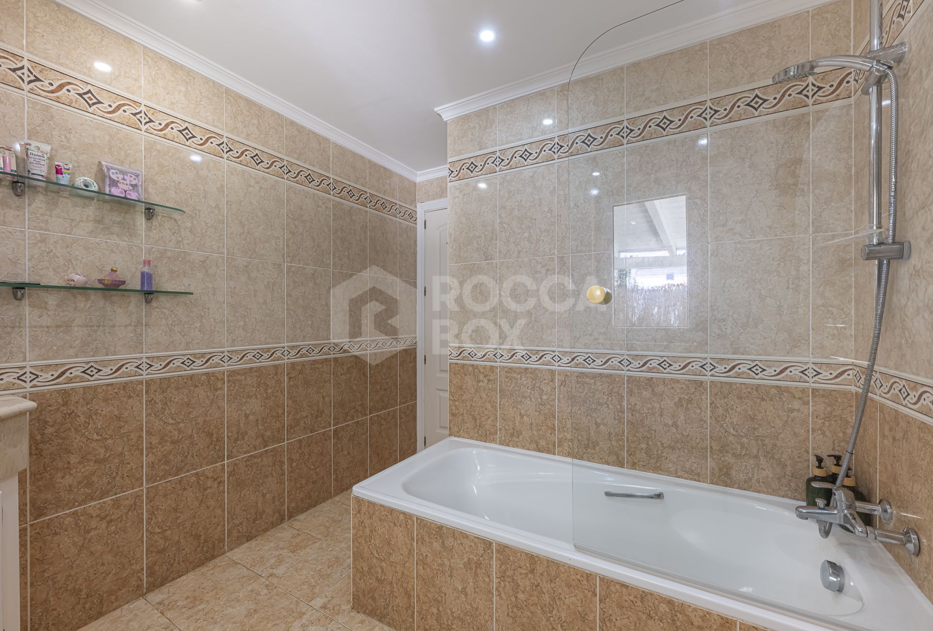 Elegant Family Villa in Prime B Zone Location