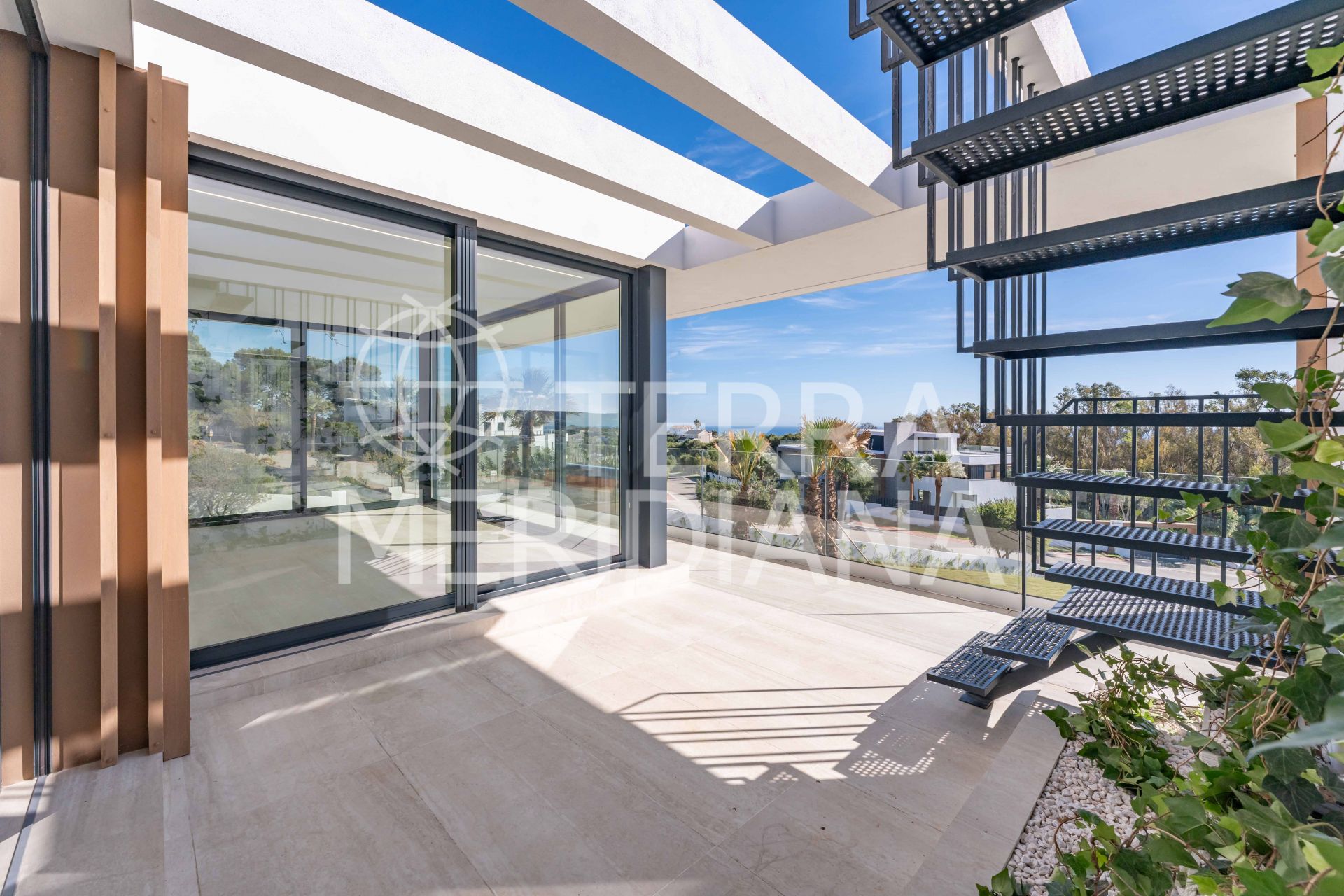 Villa in La Reserva, Sotogrande