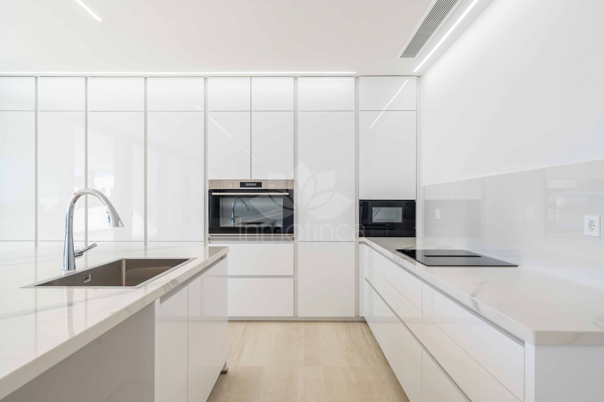 Villa in La Reserva, Sotogrande