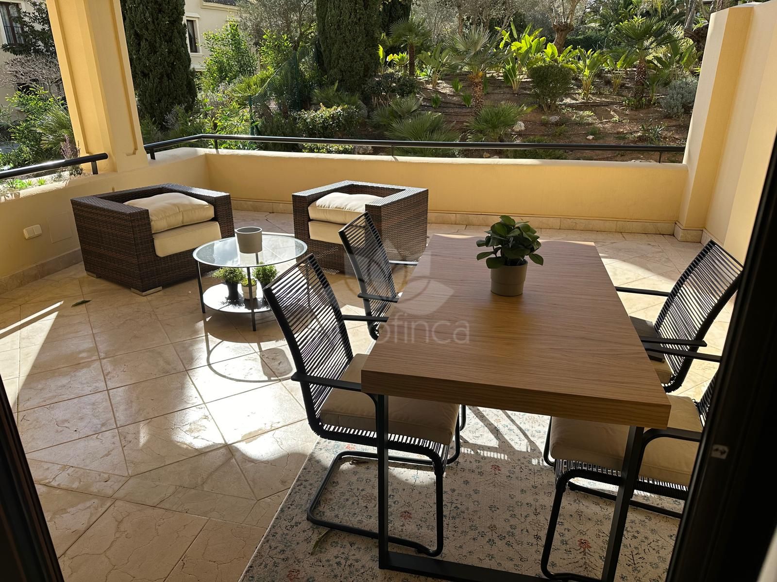 Apartamento Planta Baja en Valderrama Golf, Sotogrande