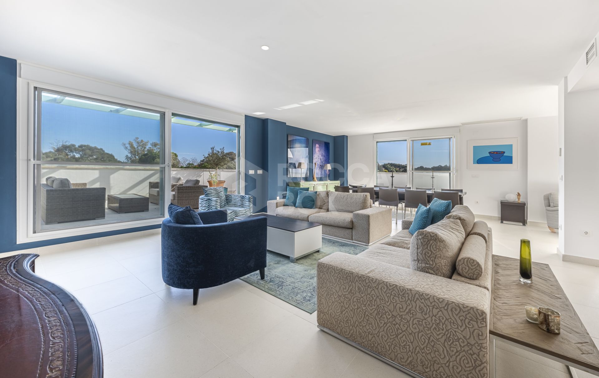 Beautiful Southwest-Facing Three-Bedroom with Two Large Terraces in La Rerserva