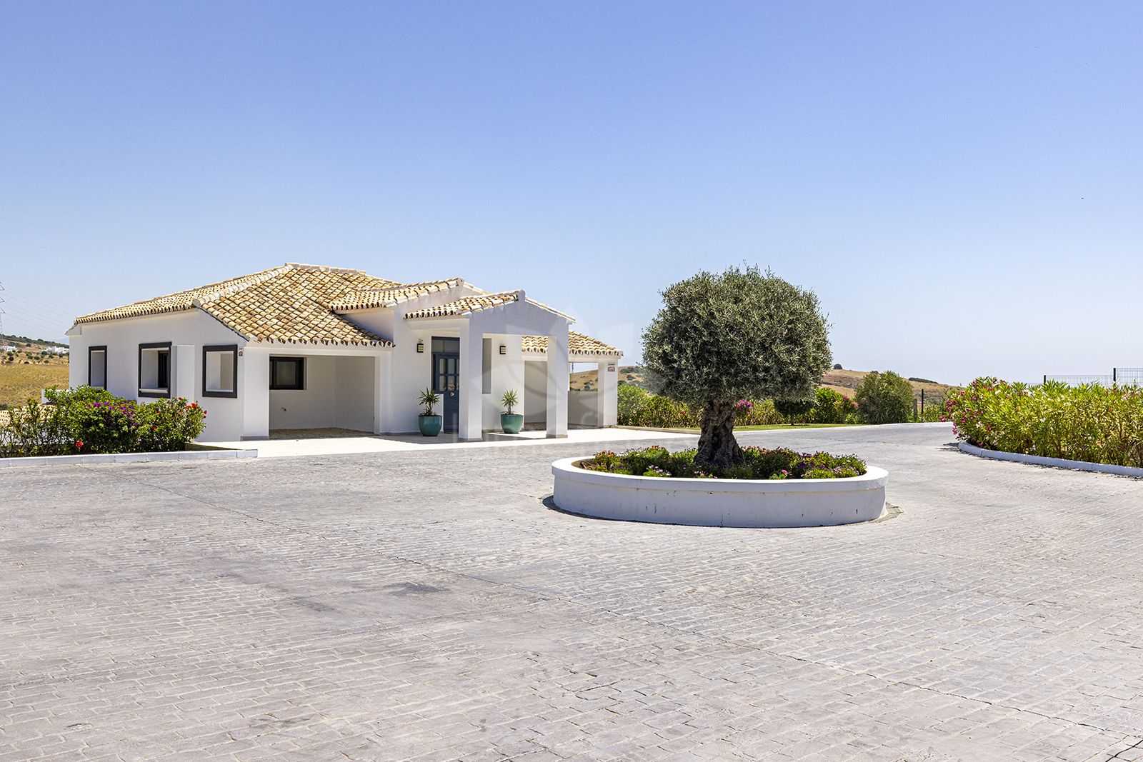 Villa in Casares
