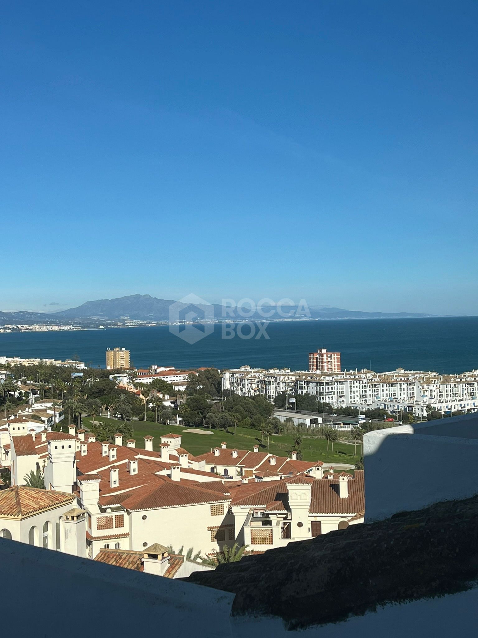 Duplex in Duquesa Suites