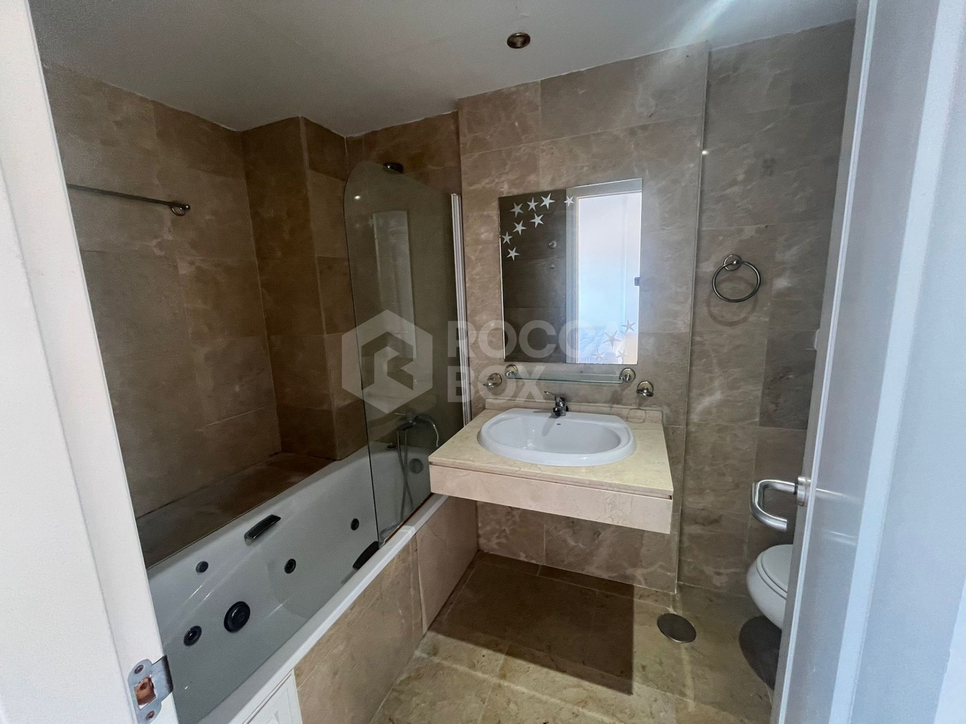 Duplex in Duquesa Suites