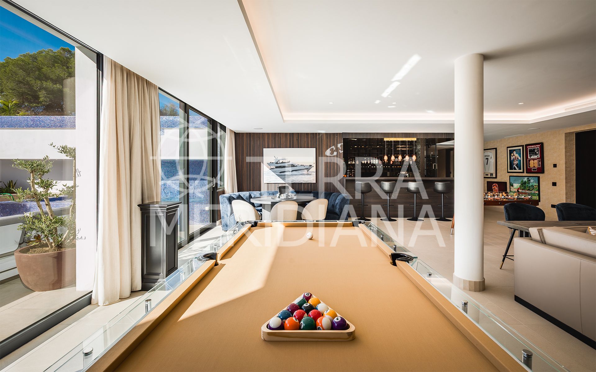 Villa in Sotogrande Costa, Sotogrande