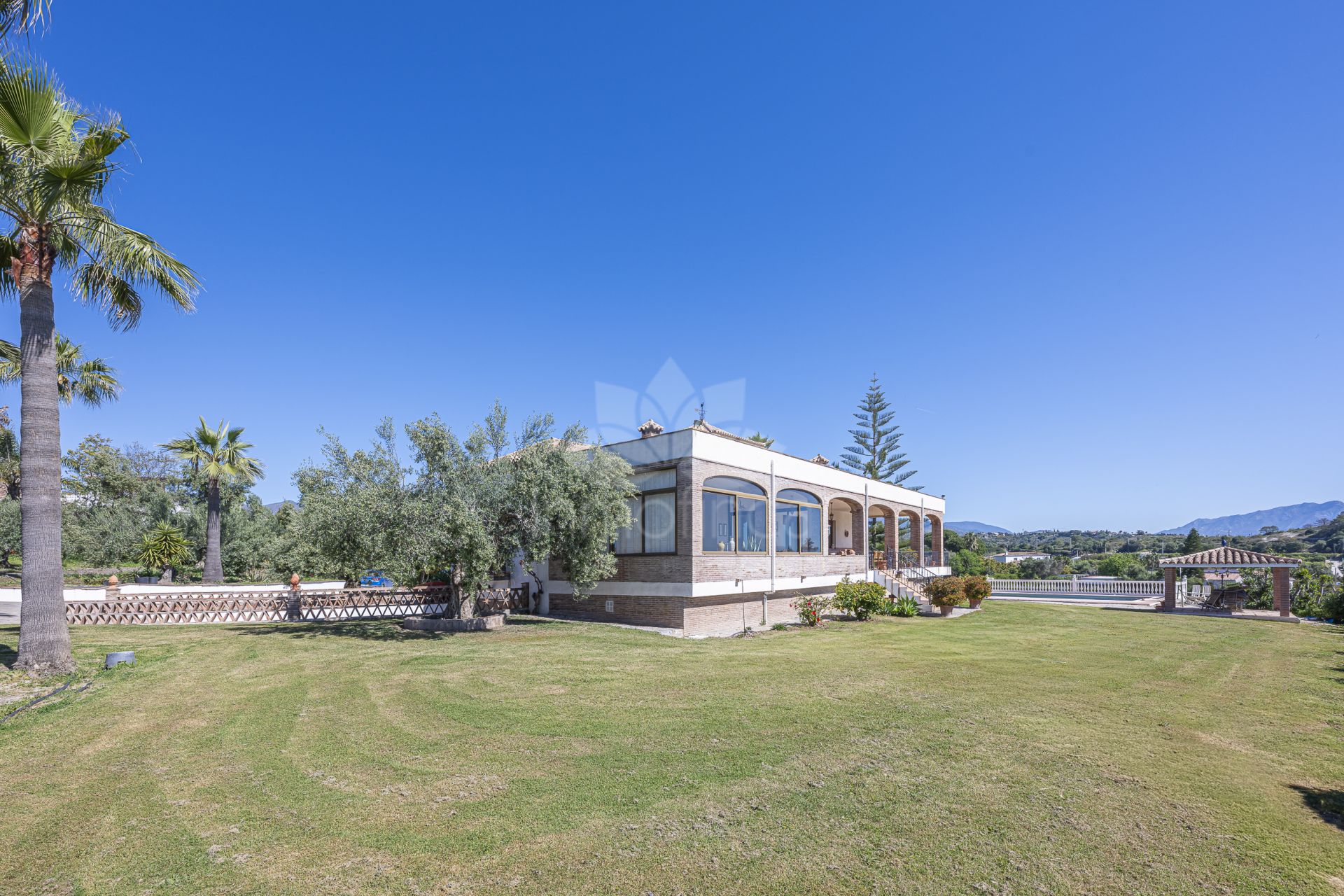 House in El Padron, Estepona