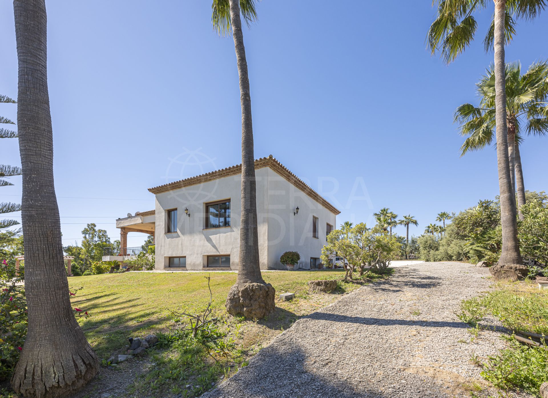 House in El Padron, Estepona