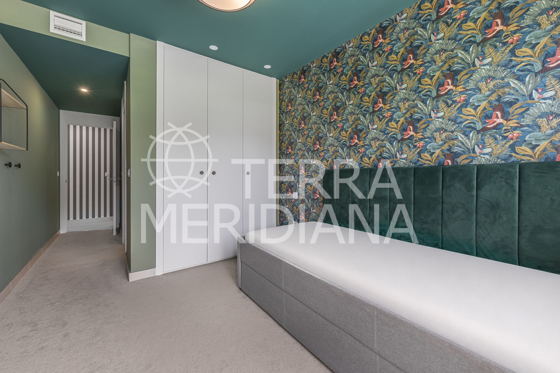Apartment in Senda Chica, Sotogrande