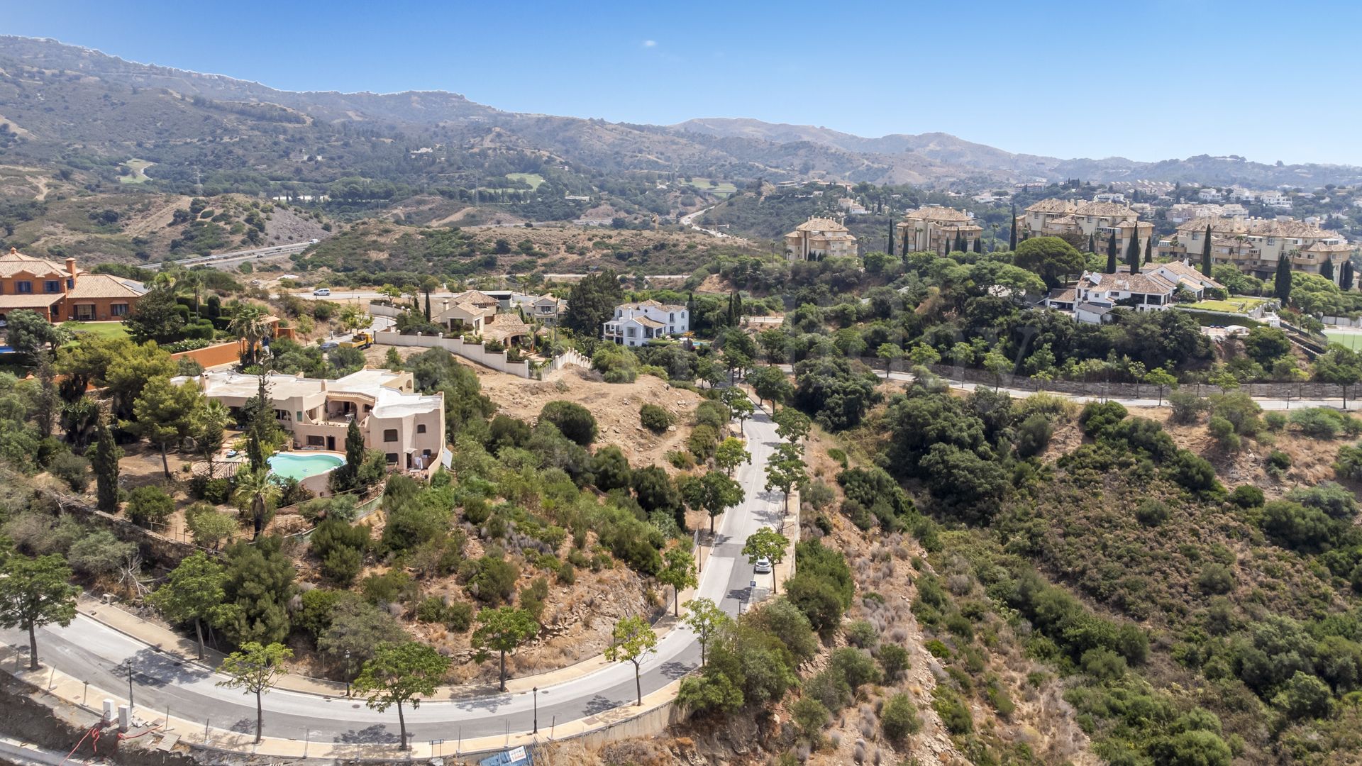 Parcela en Elviria Hills, Marbella