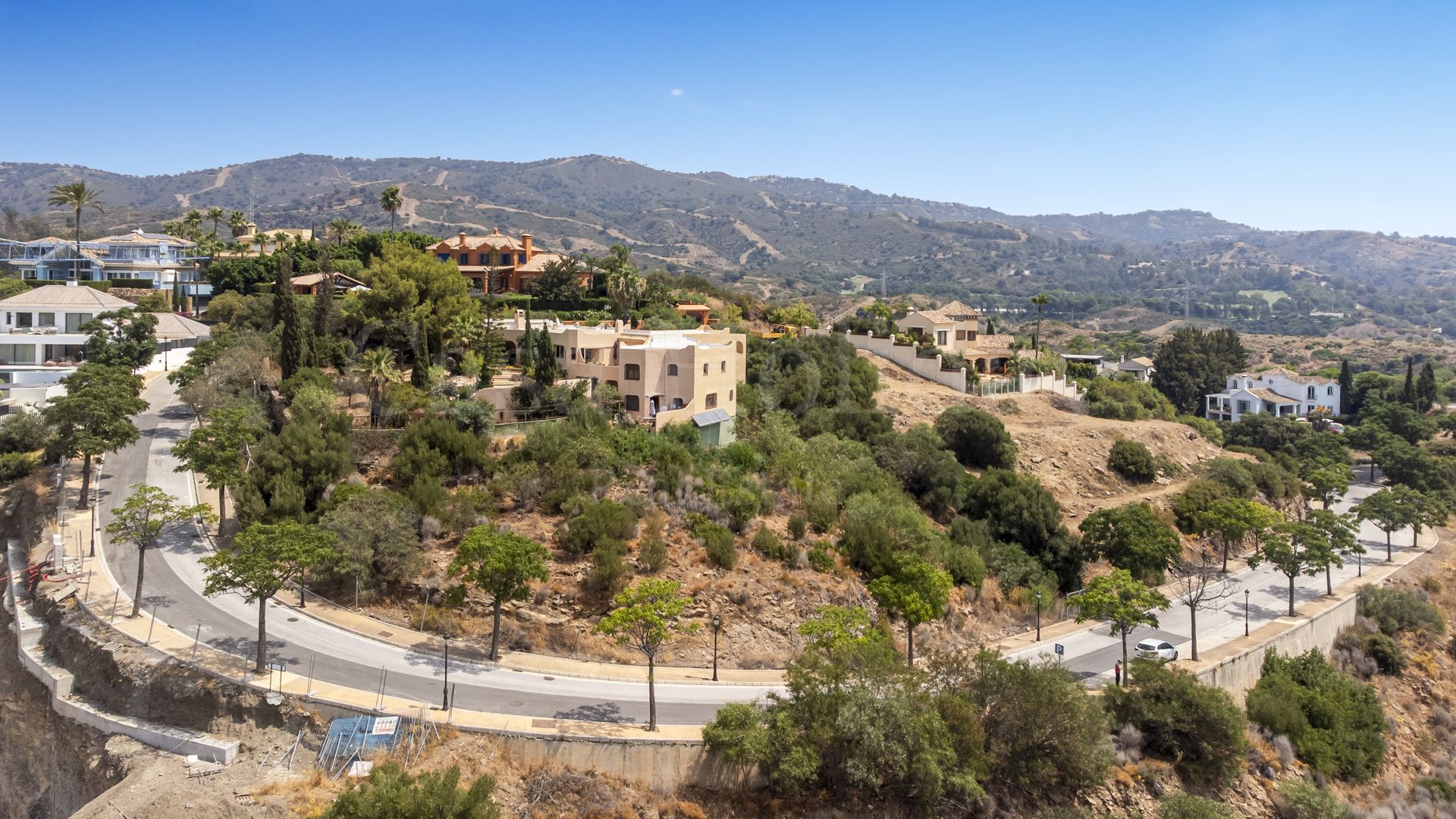 Parcela en Elviria Hills, Marbella