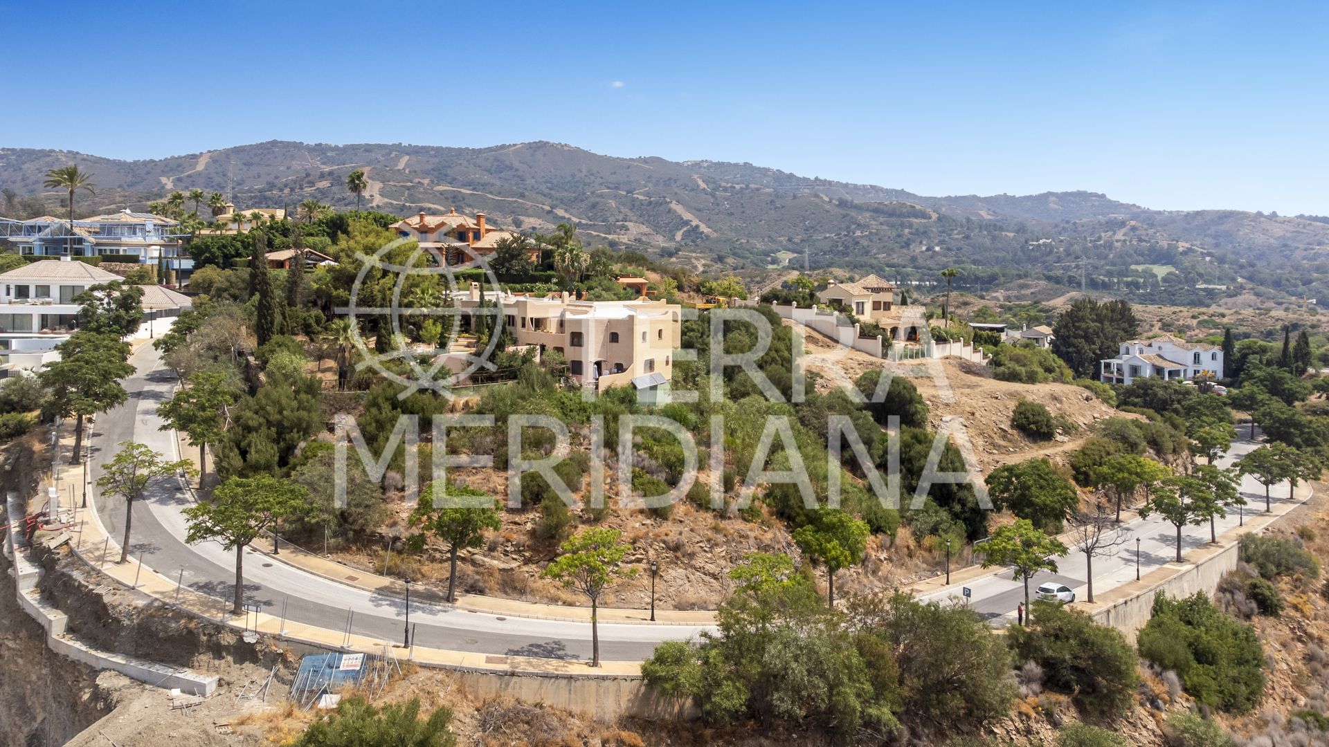 Plot in Elviria Hills, Marbella