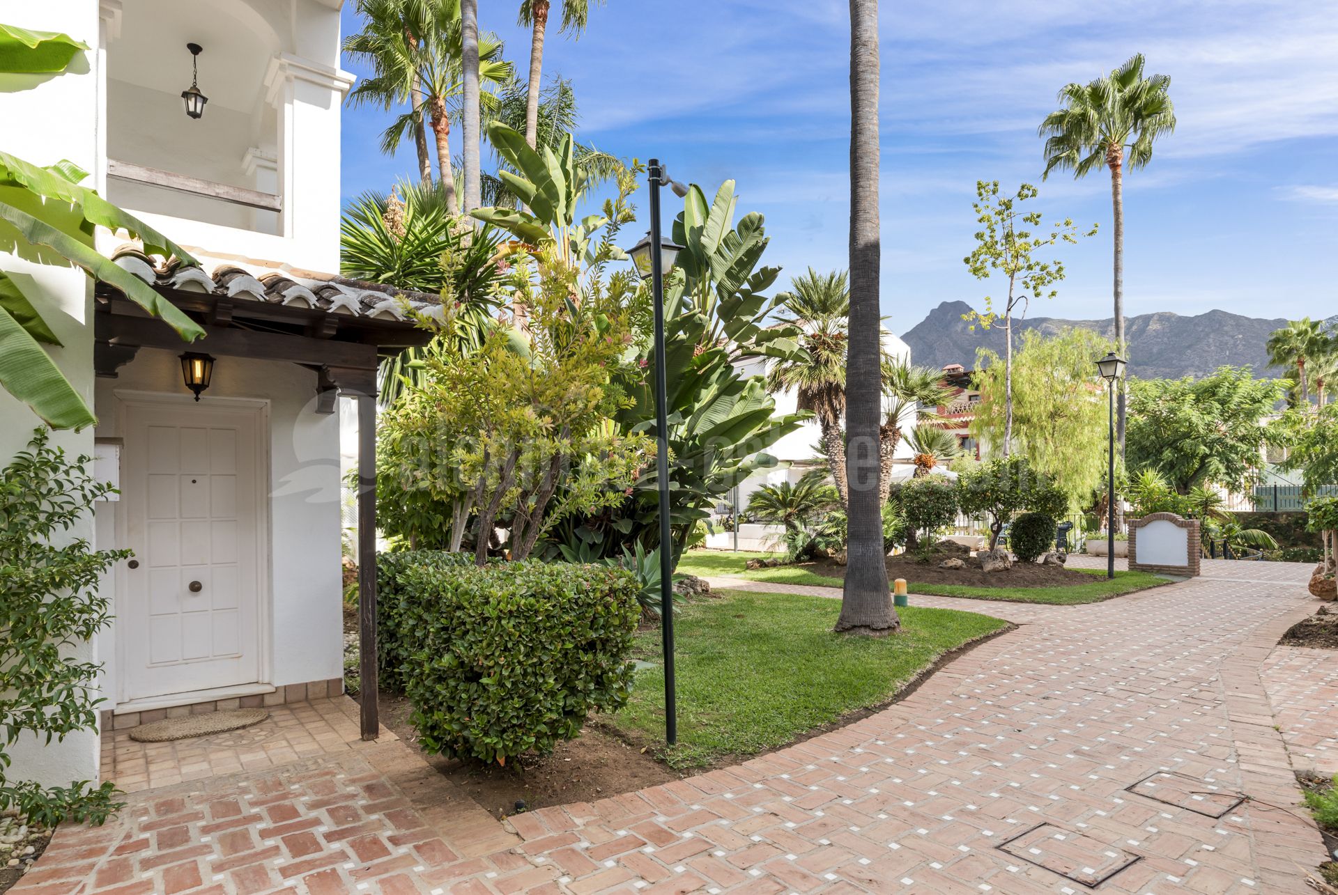 Town House in Golden Mile, Marbella
