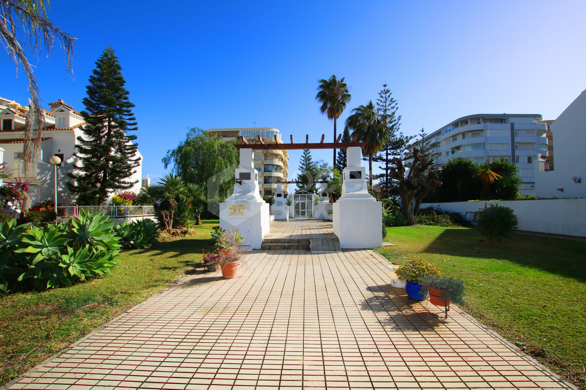 Fantastic apartment offering breathtaking sea views in Fuengirola