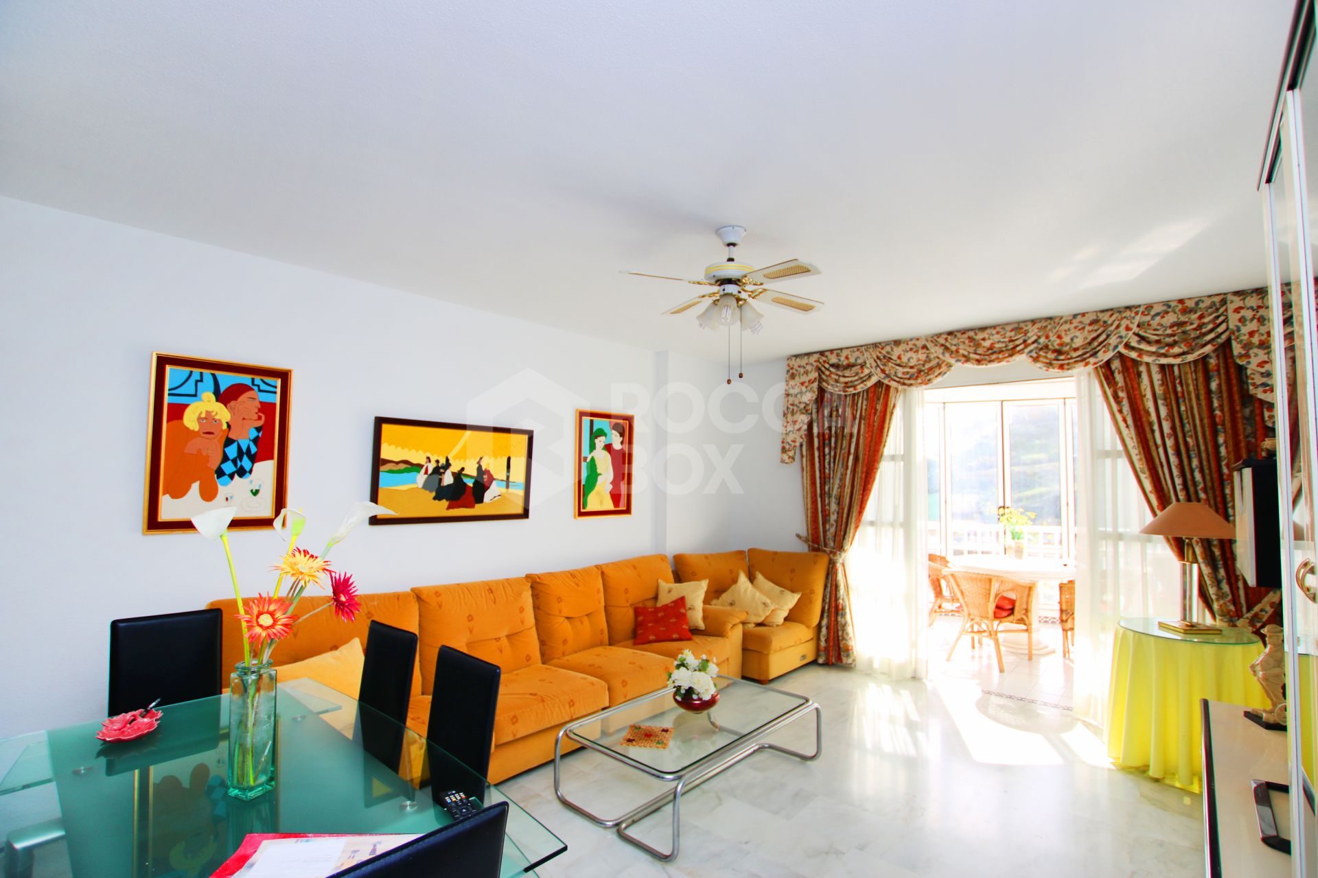 Fantastic apartment offering breathtaking sea views in Fuengirola