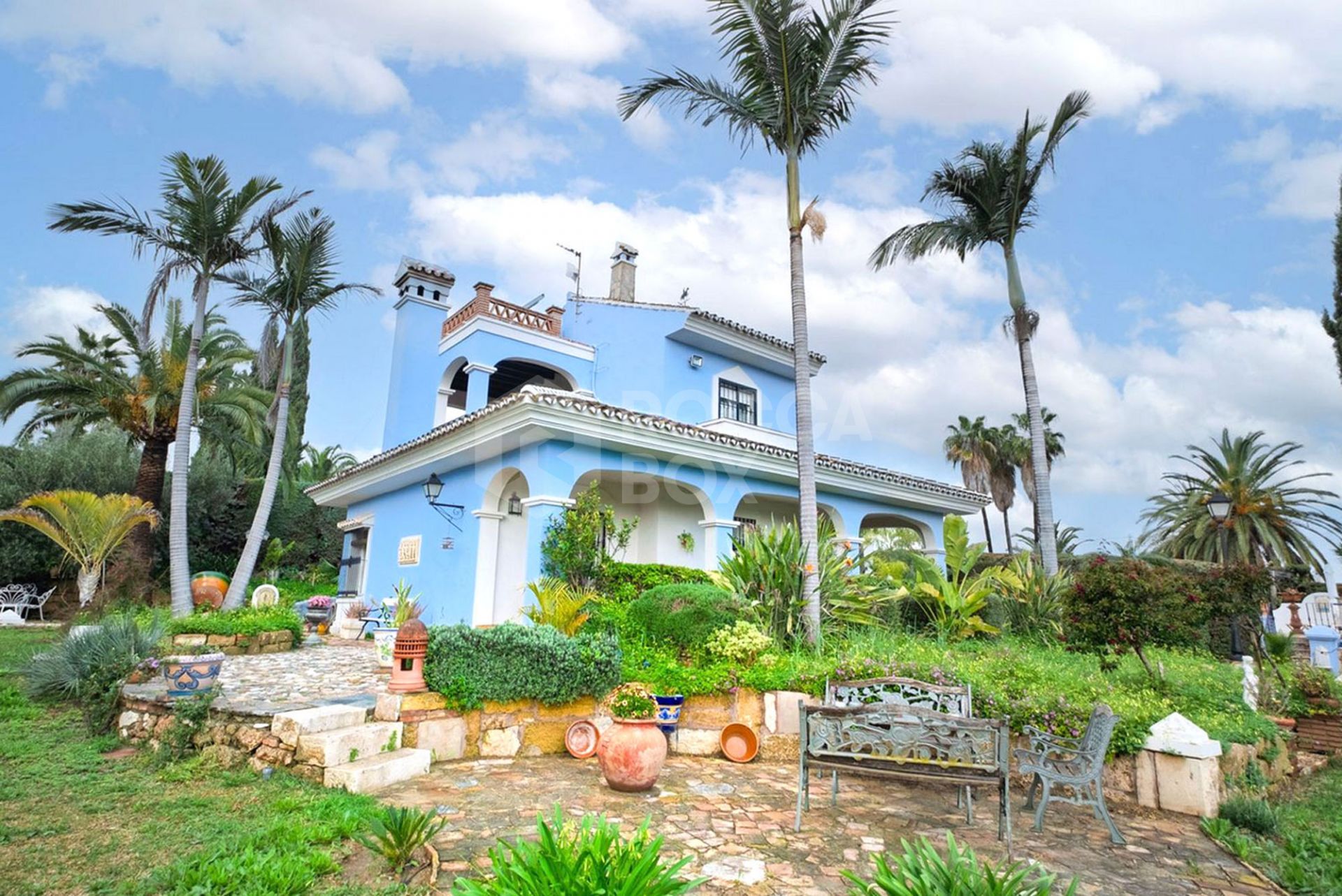 **Finca for Sale in Alhaurín el Grande**