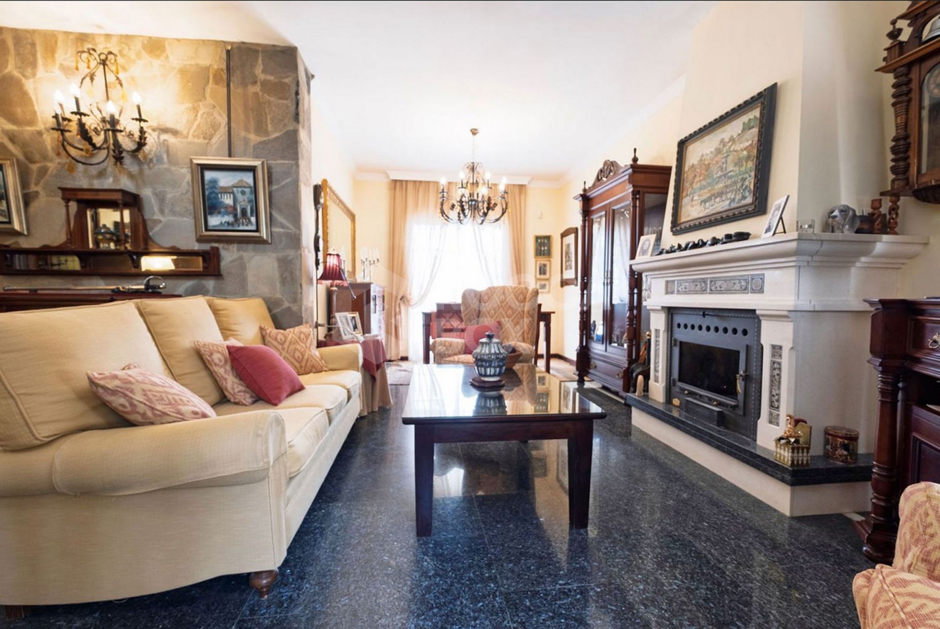 **Finca for Sale in Alhaurín el Grande**