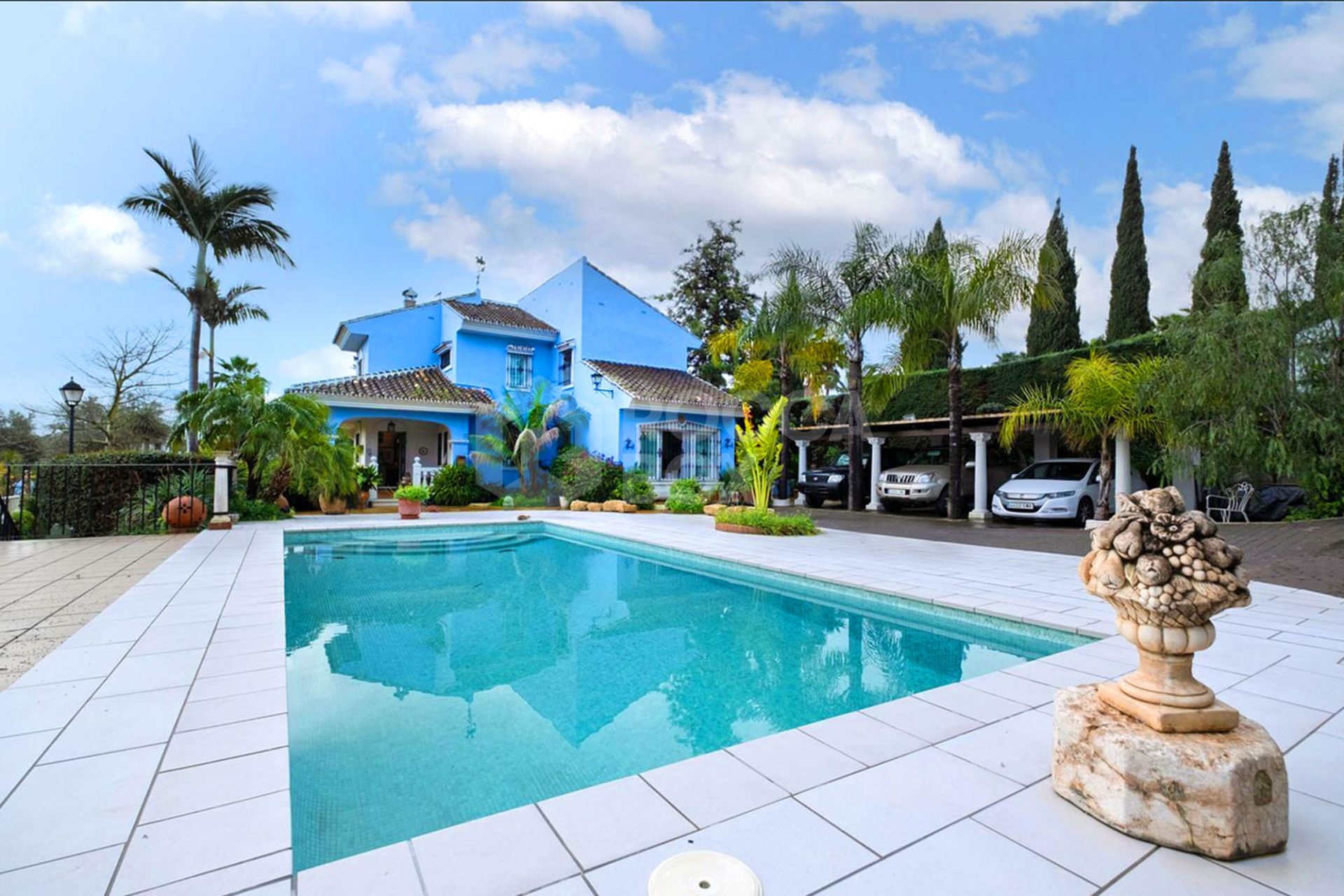 **Finca for Sale in Alhaurín el Grande**