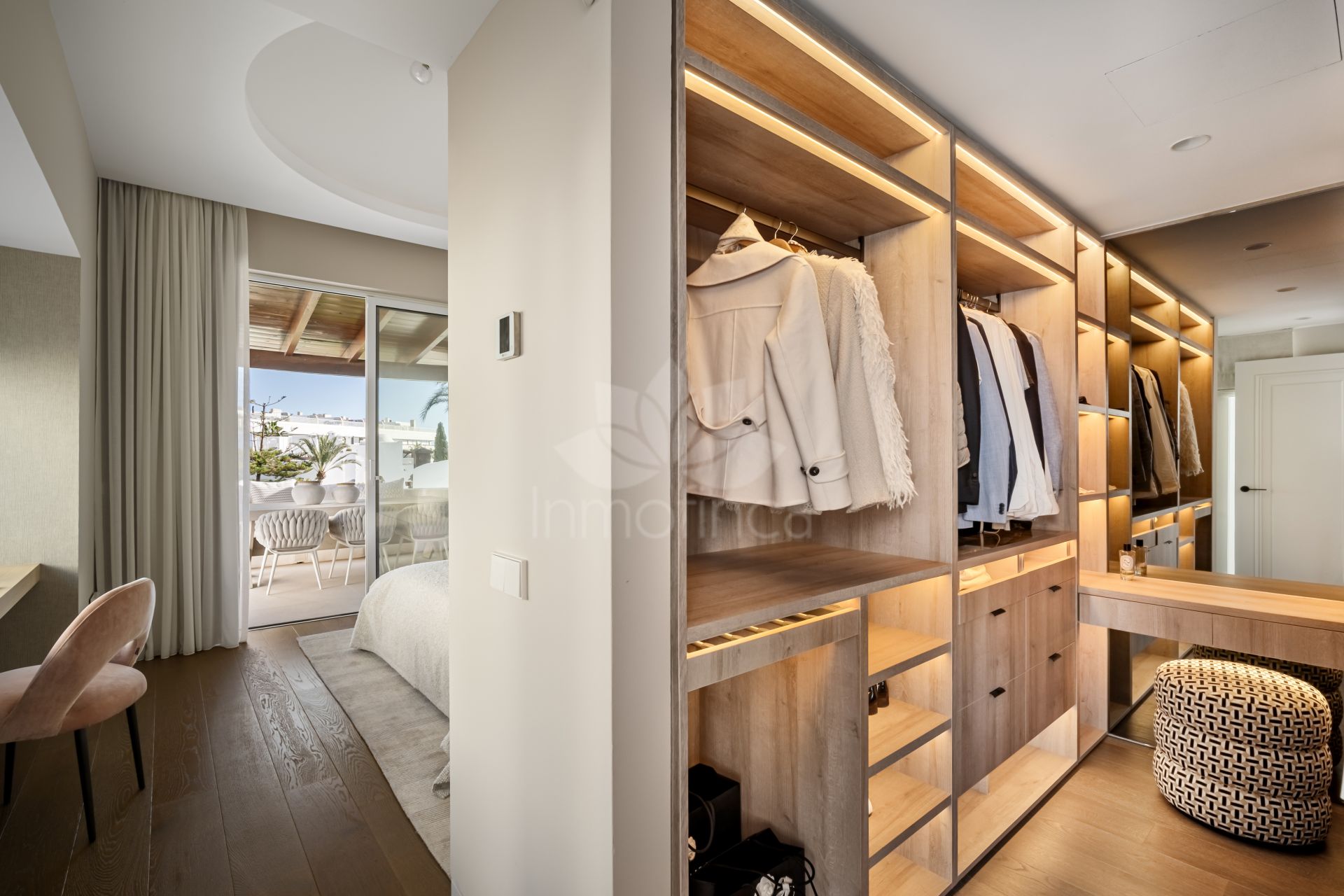 Duplex Penthouse in Alhambra del Mar, Marbella