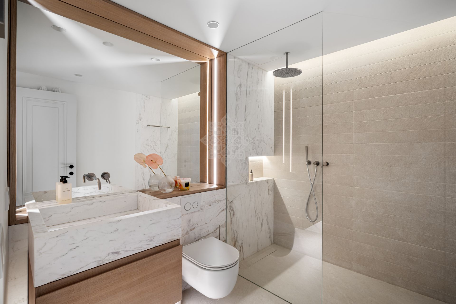 Duplex Penthouse in Alhambra del Mar, Marbella