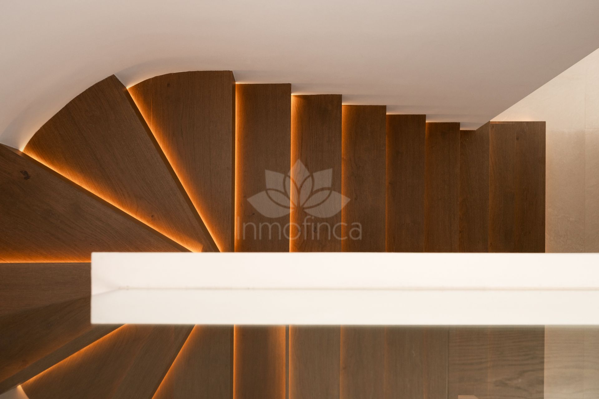 Duplex Penthouse in Alhambra del Mar, Marbella