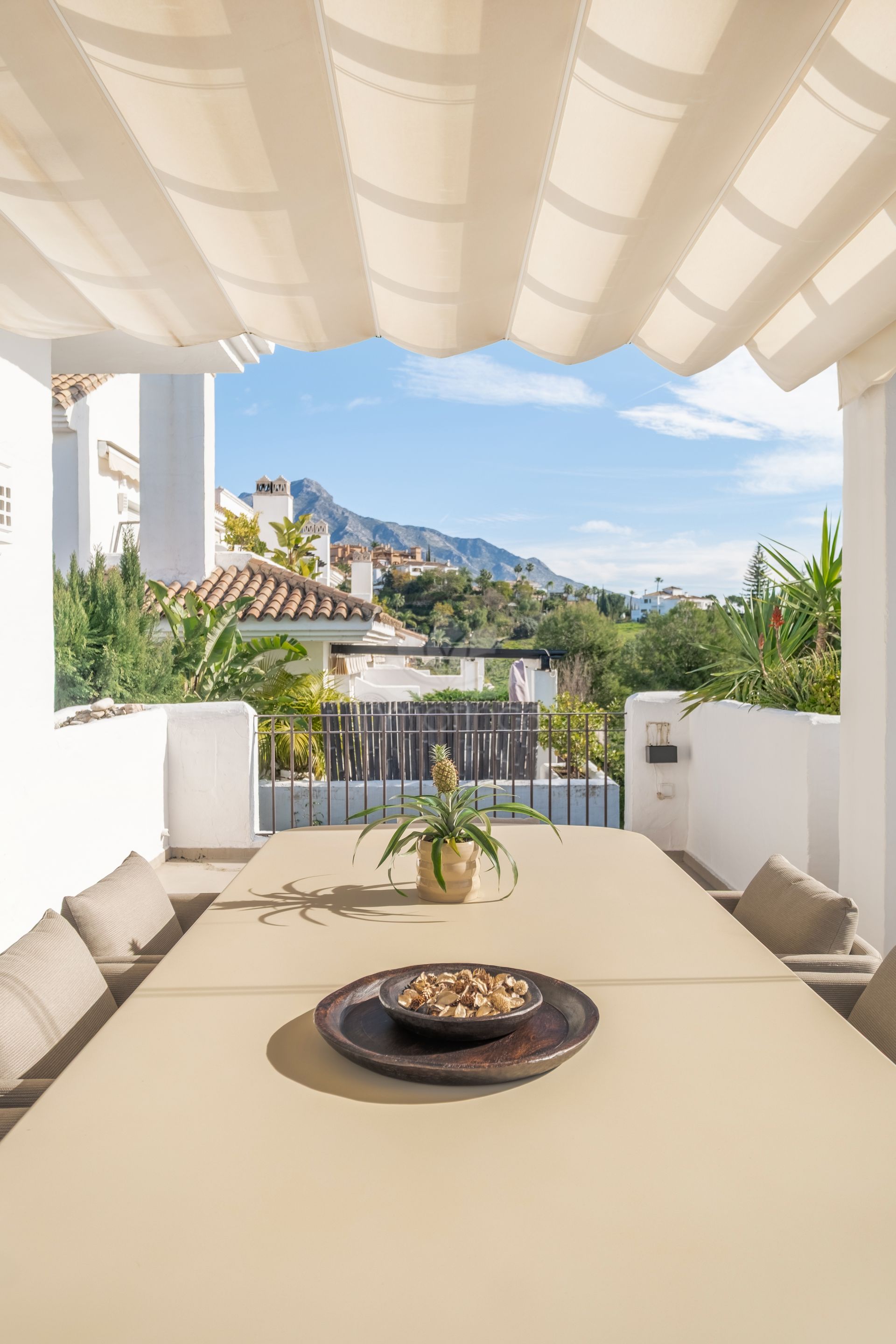 Penthouse in La Quinta Village, Marbella