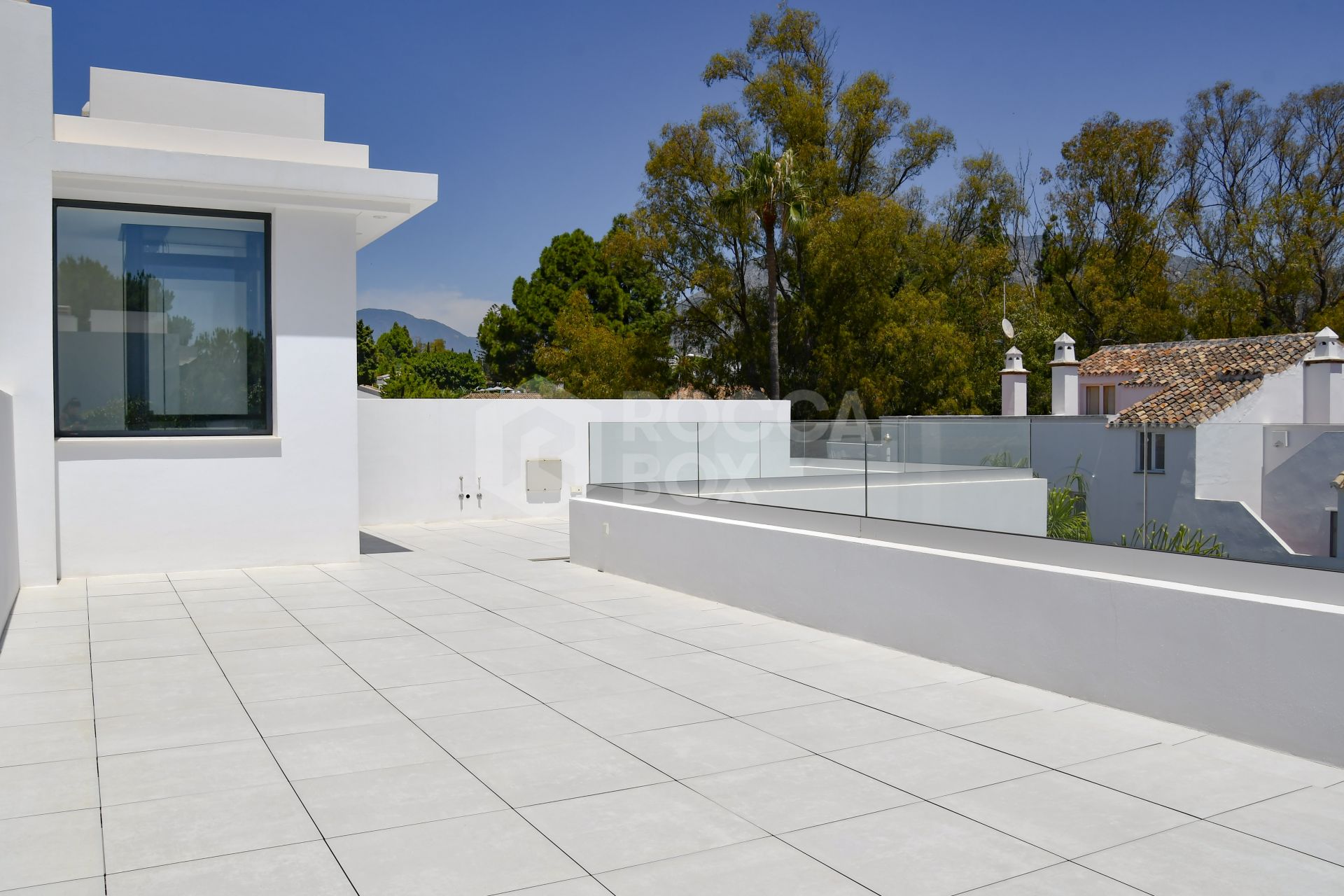 Luxury Brand New Villa, Golden Mile