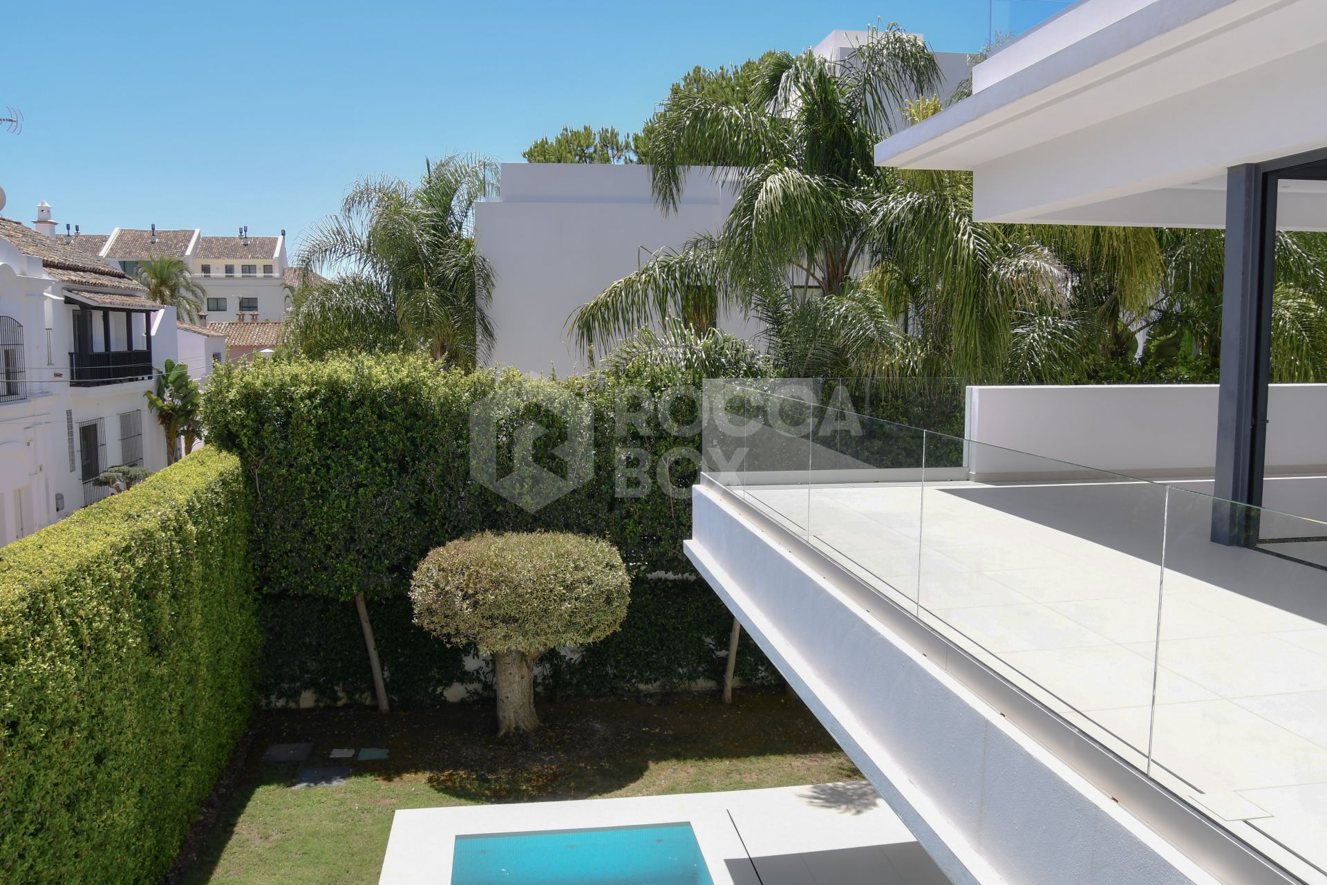 Luxury Brand New Villa, Golden Mile