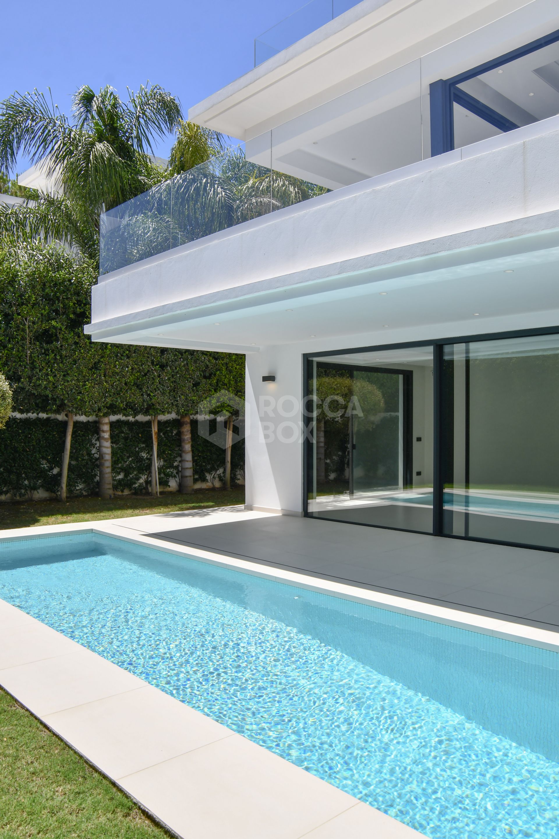 Luxury Brand New Villa, Golden Mile