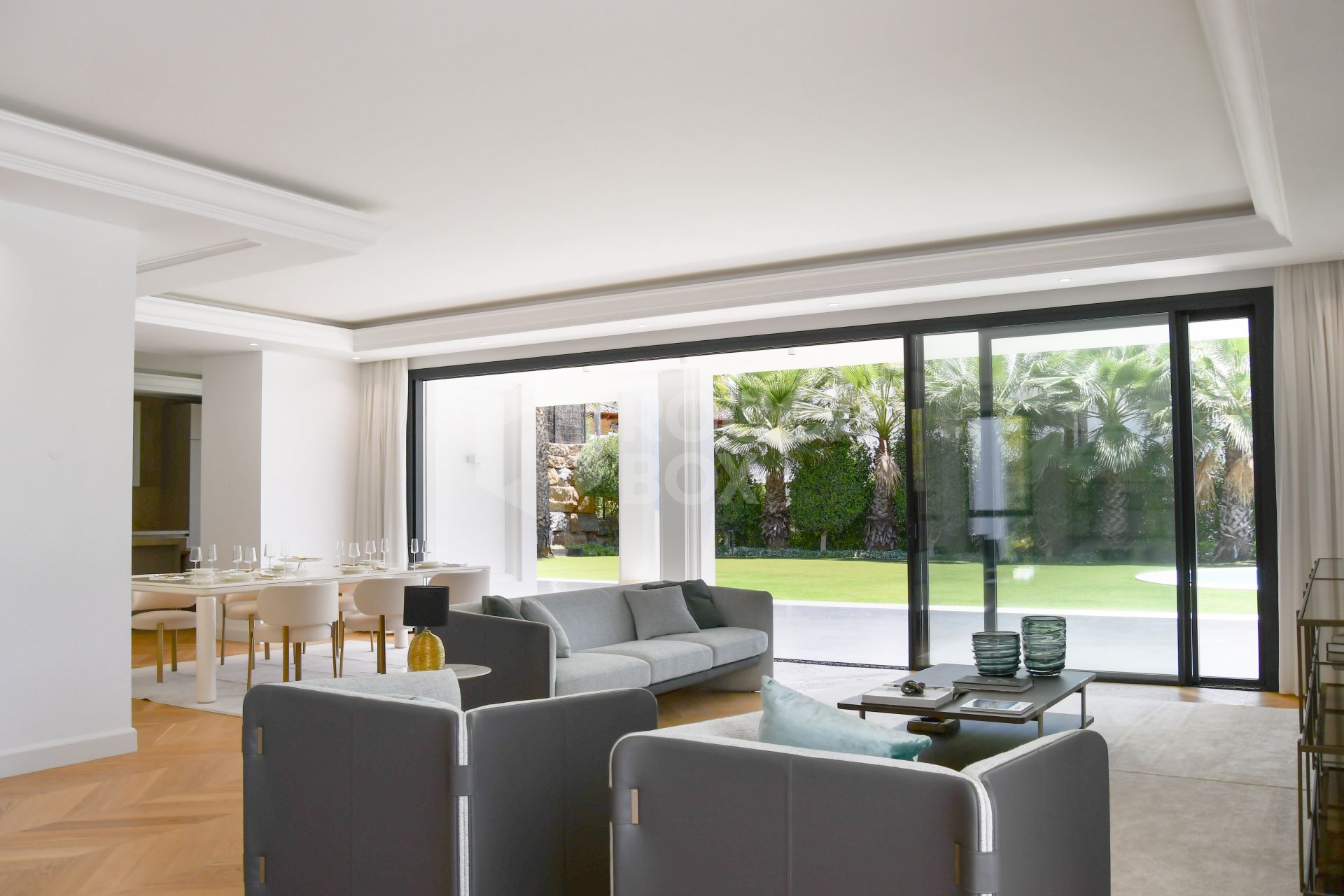 EXCLUSIVE DETACHED VILLAS IN LOMAS DE MARBELLA CLUB