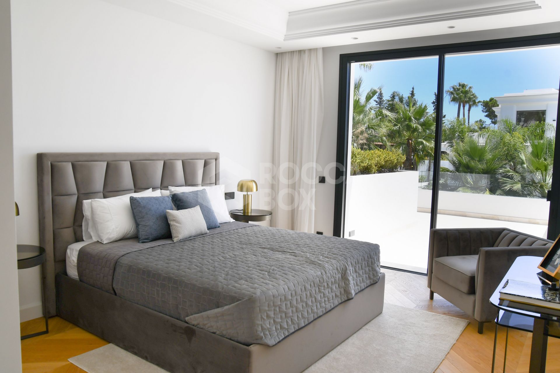 EXCLUSIVE DETACHED VILLAS IN LOMAS DE MARBELLA CLUB
