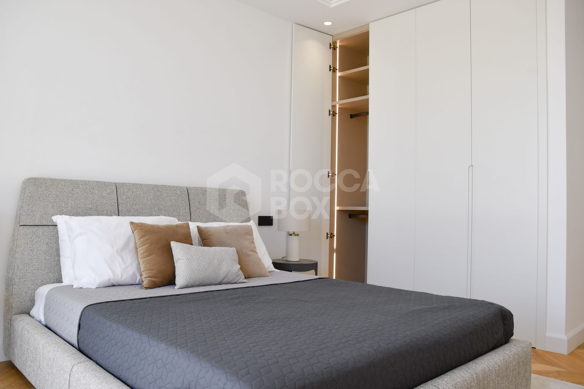 EXCLUSIVE DETACHED VILLAS IN LOMAS DE MARBELLA CLUB